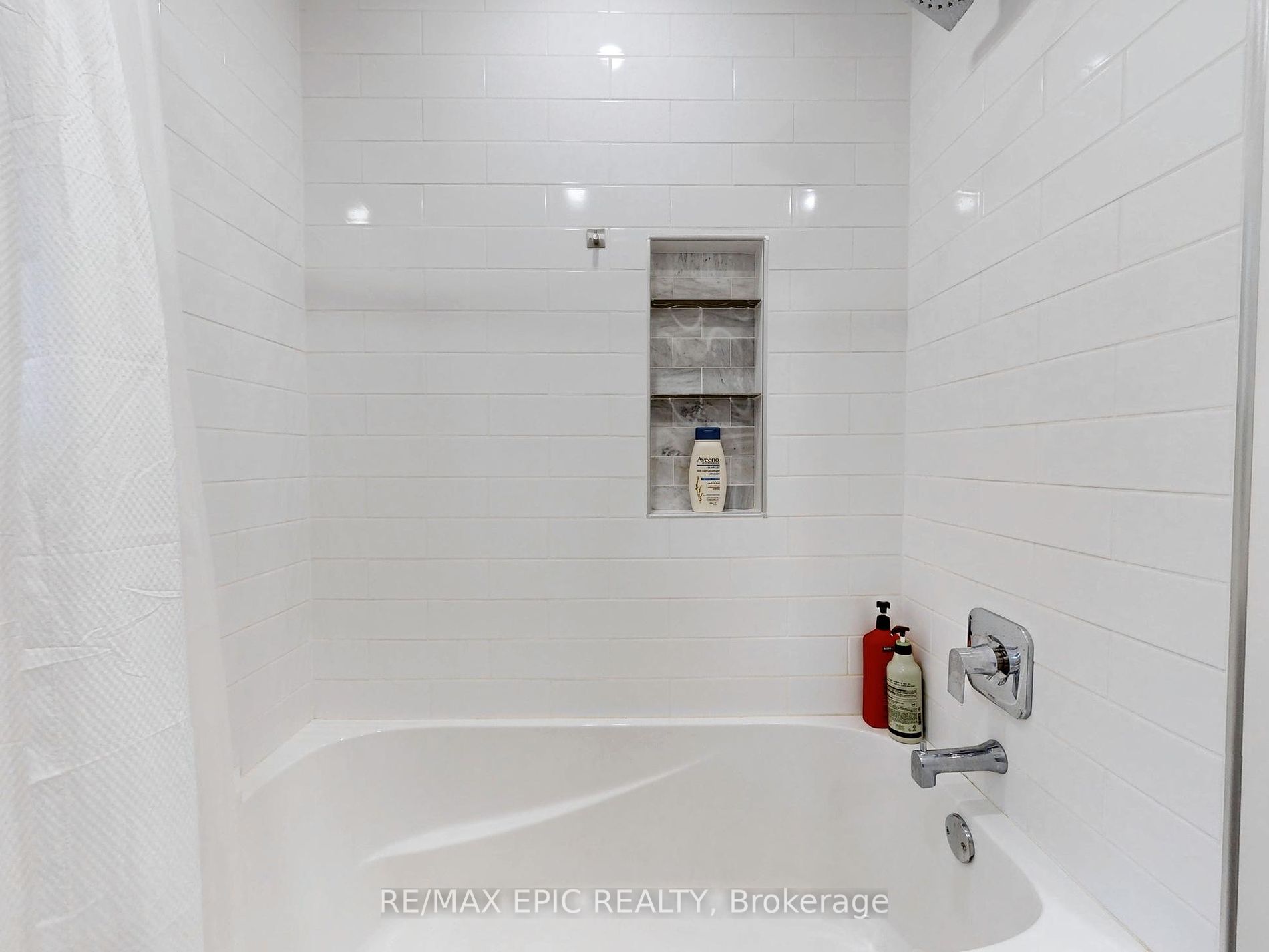 2180 Mount Royal Ave Property Photo 15