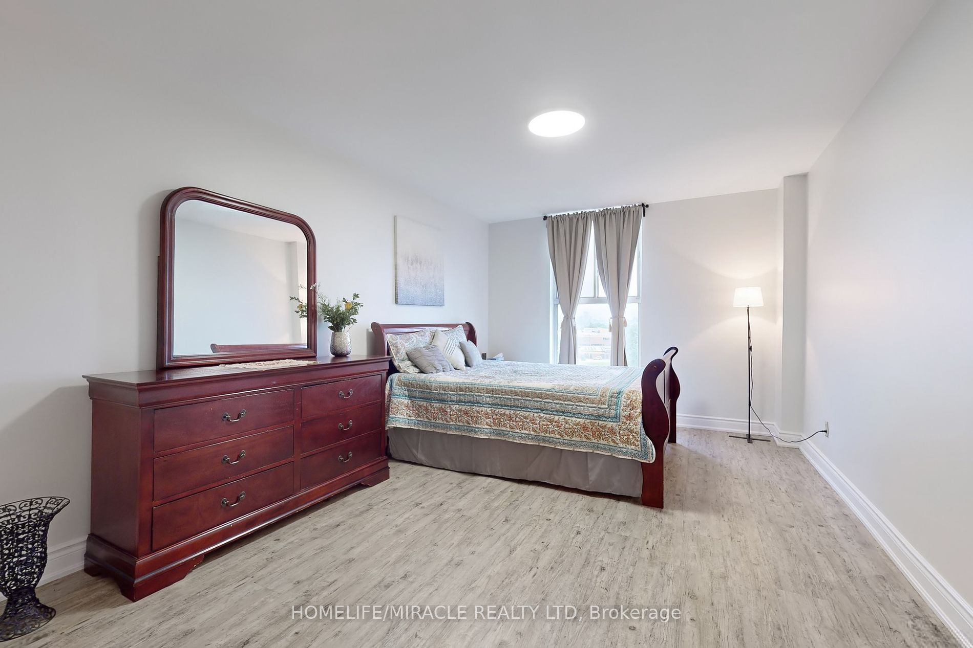 2835 Islington Ave 10 Property Photo 10
