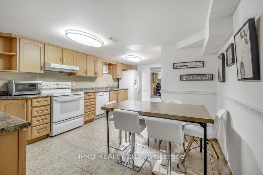 22 Holmesdale Crescent Property Photo 20