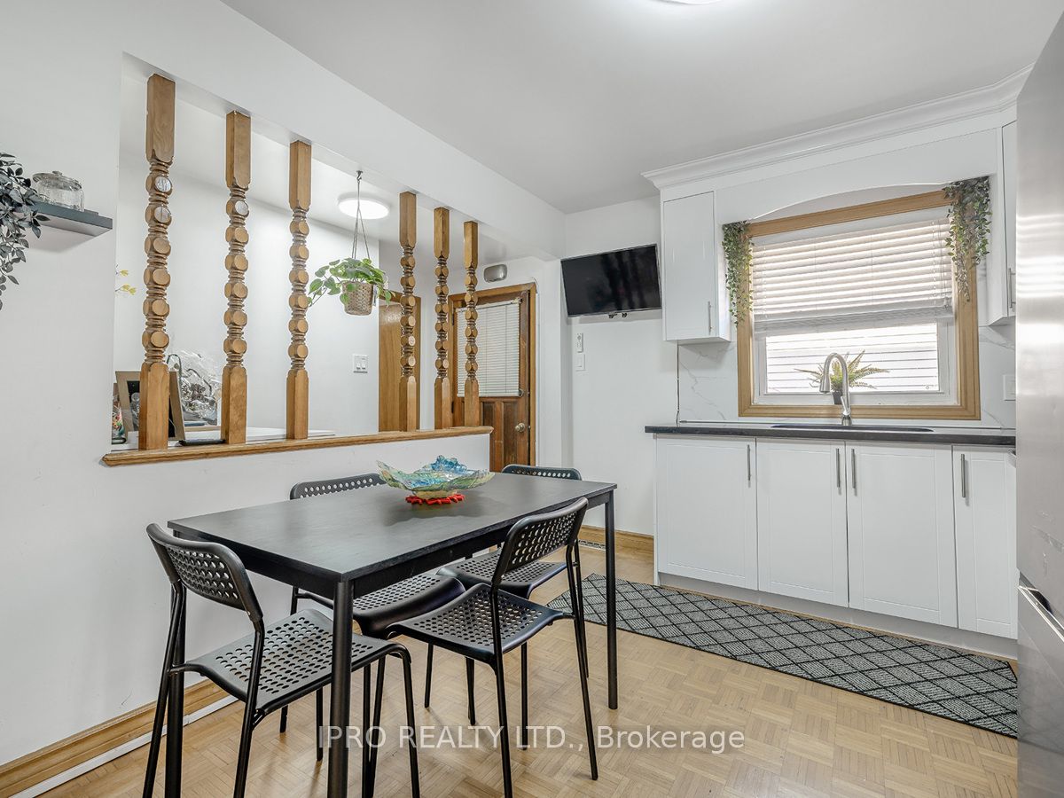 22 Holmesdale Crescent Property Photo 28