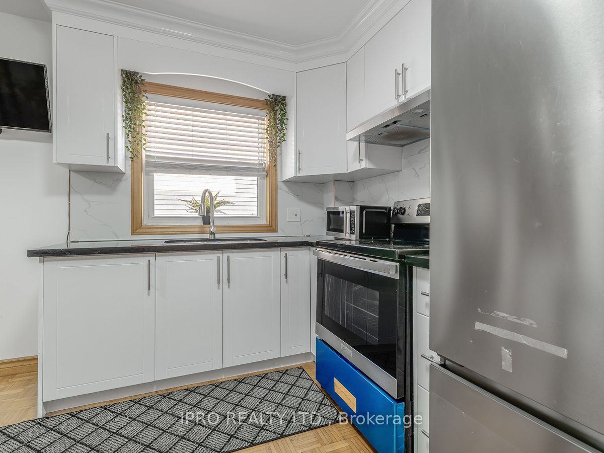 22 Holmesdale Crescent Property Photo 29