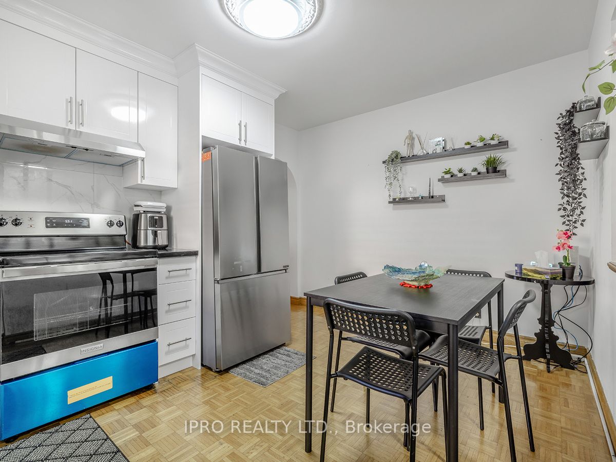 22 Holmesdale Crescent Property Photo 30