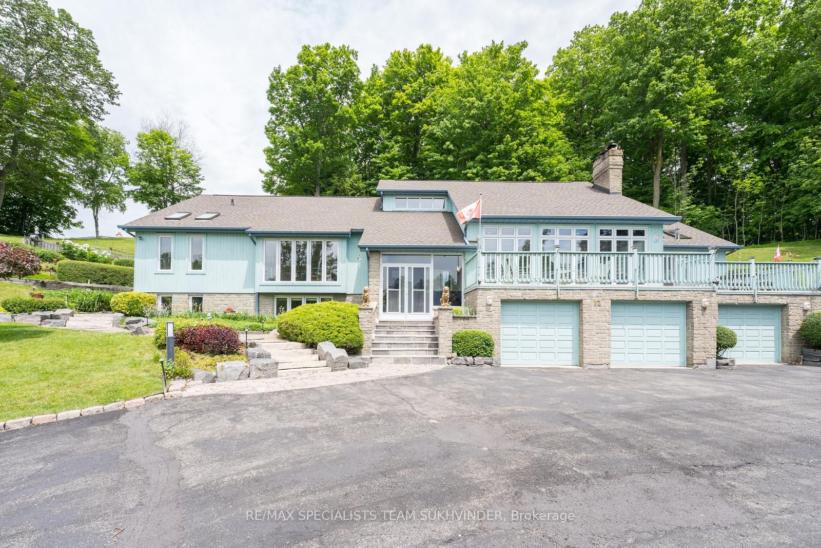 12 Matson Drive Property Photo 4