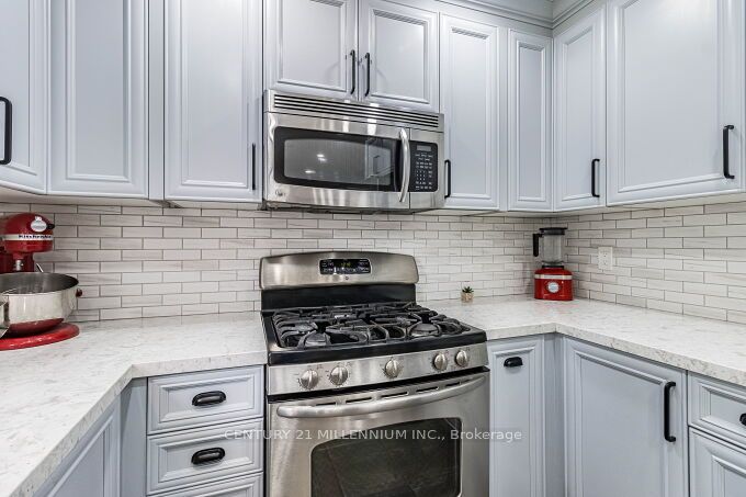 92 Cassander Cres Property Photo 10