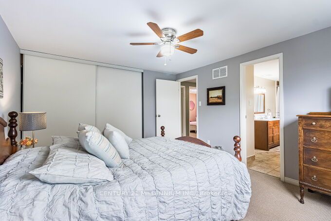 92 Cassander Cres Property Photo 16