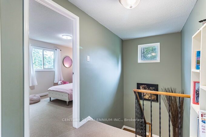 92 Cassander Cres Property Photo 25