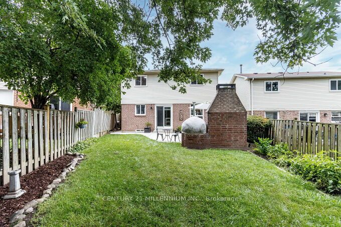 92 Cassander Cres Property Photo 35