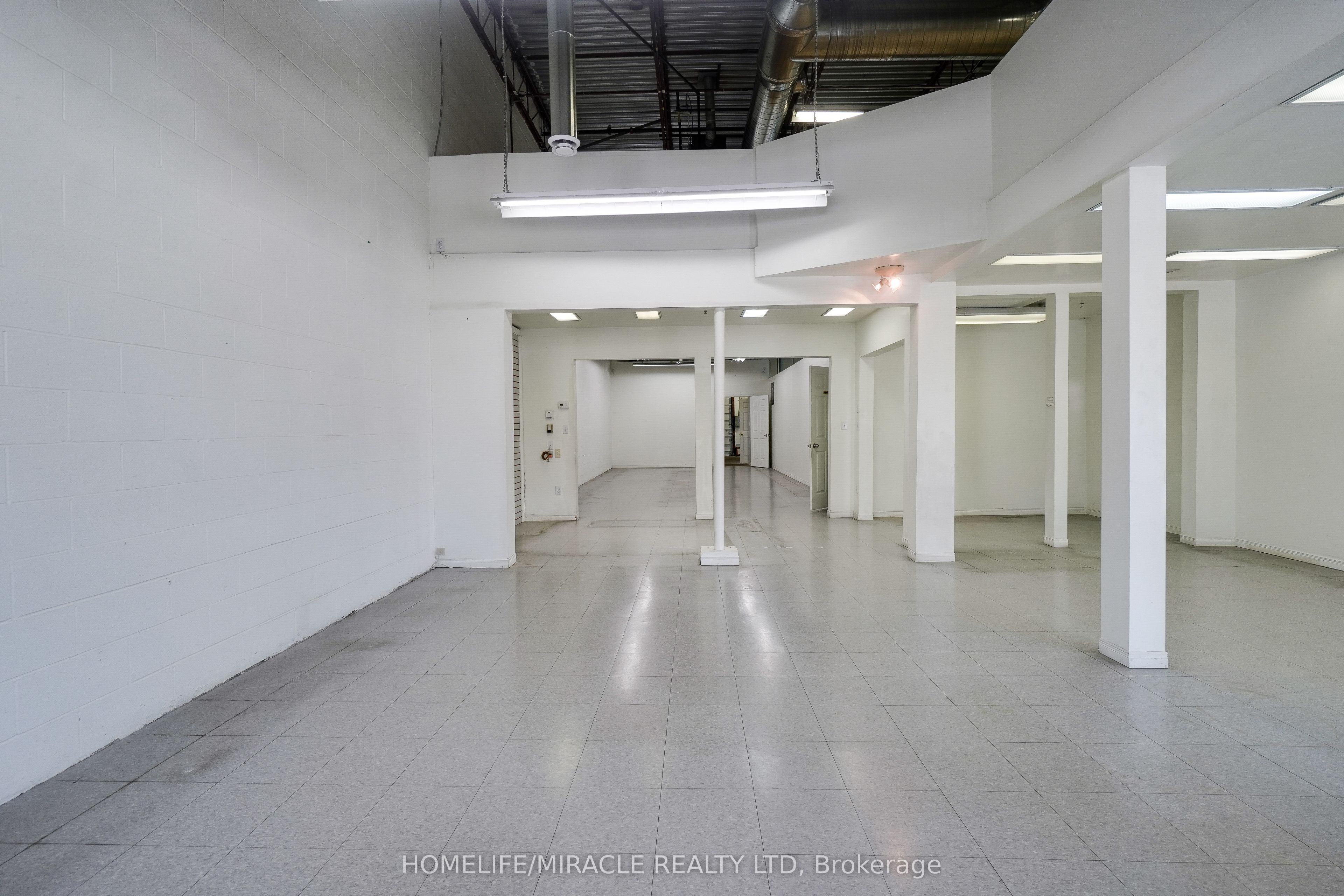 #59 - 8500 Torbram Road Property Photo 16