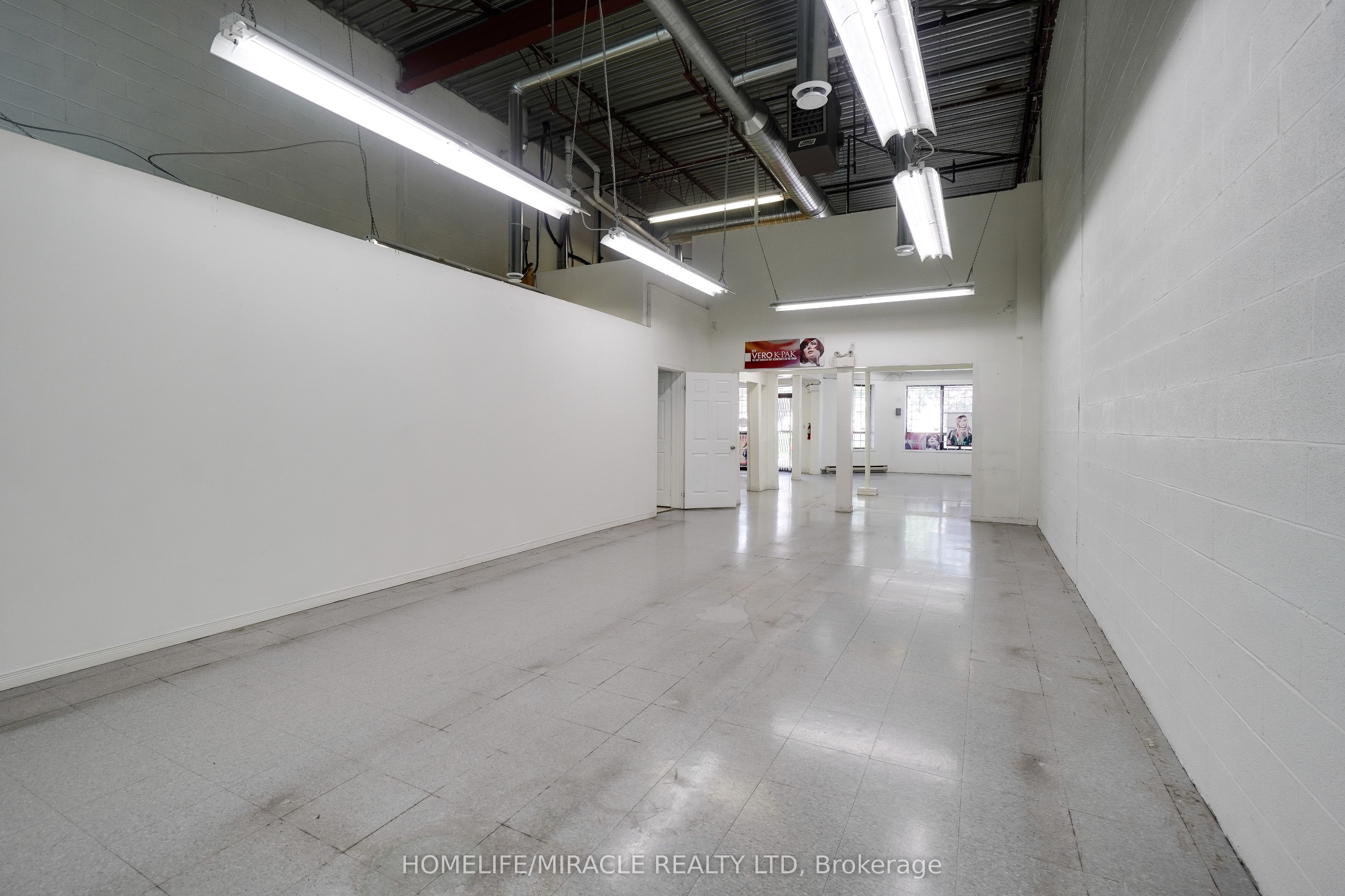 #59 - 8500 Torbram Road Property Photo 24