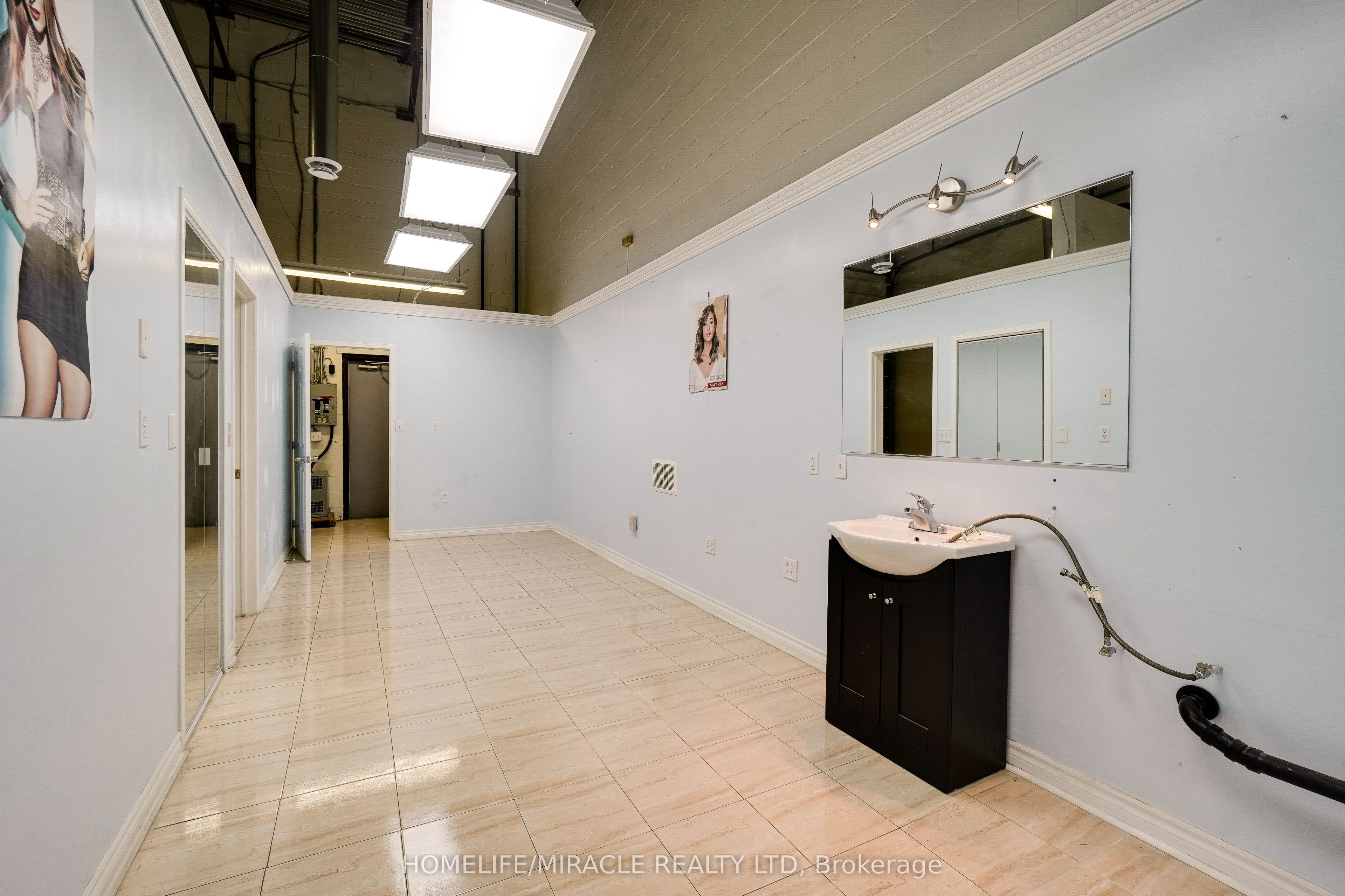 #59 - 8500 Torbram Road Property Photo 29