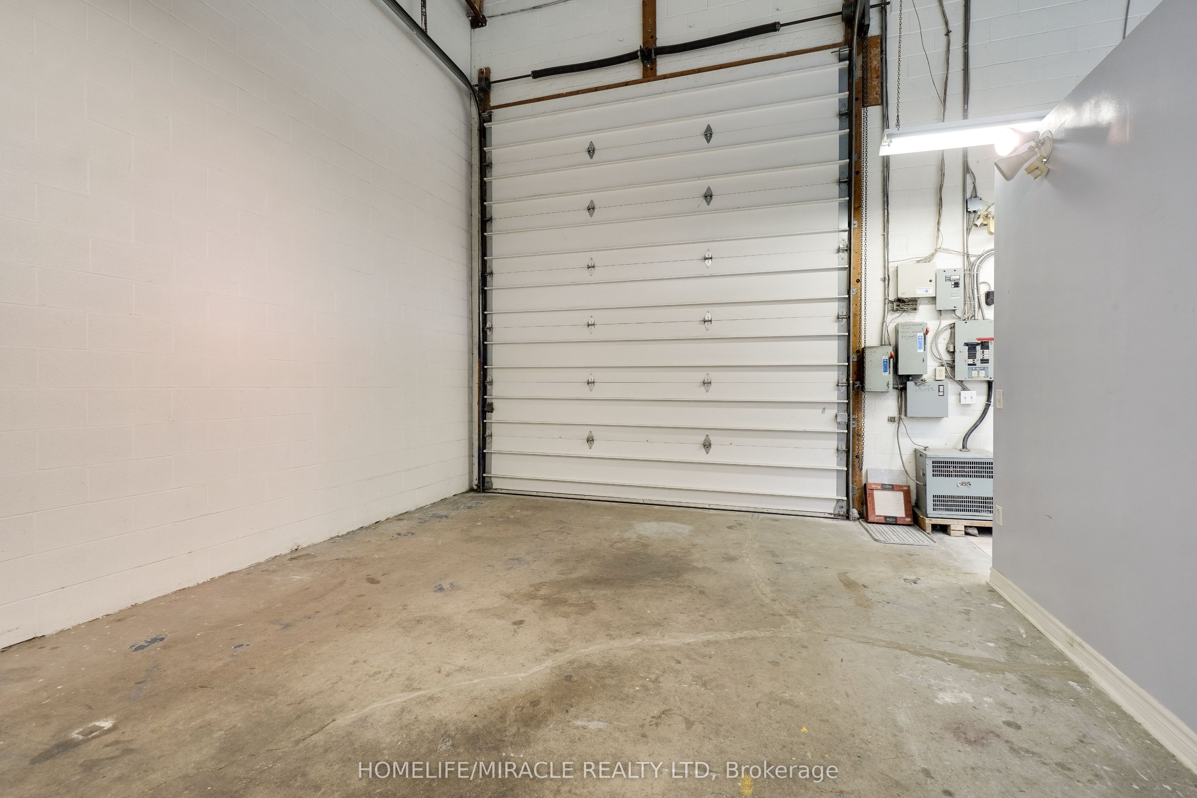 #59 - 8500 Torbram Road Property Photo 33