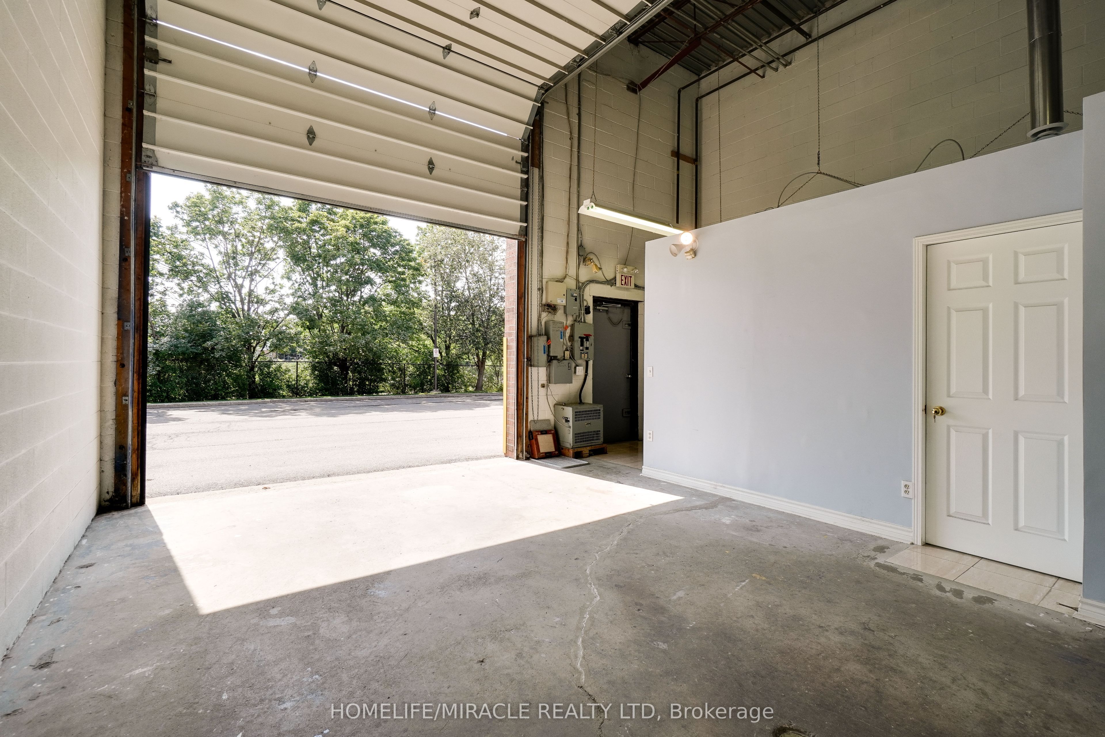 #59 - 8500 Torbram Road Property Photo 34