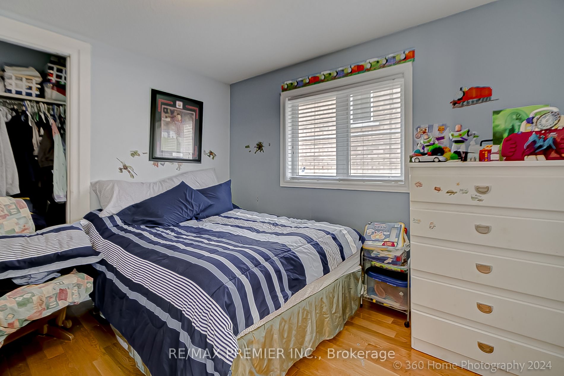 50 Sunny Glen Cres Property Photo 4