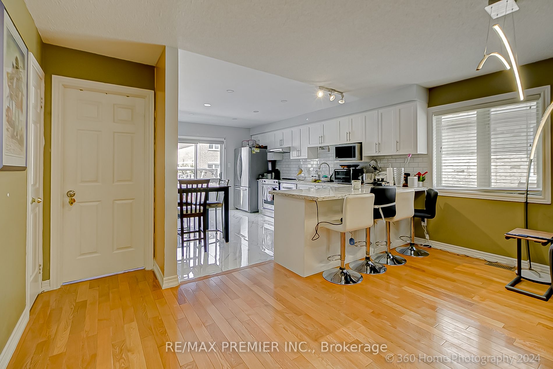 50 Sunny Glen Cres Property Photo 24