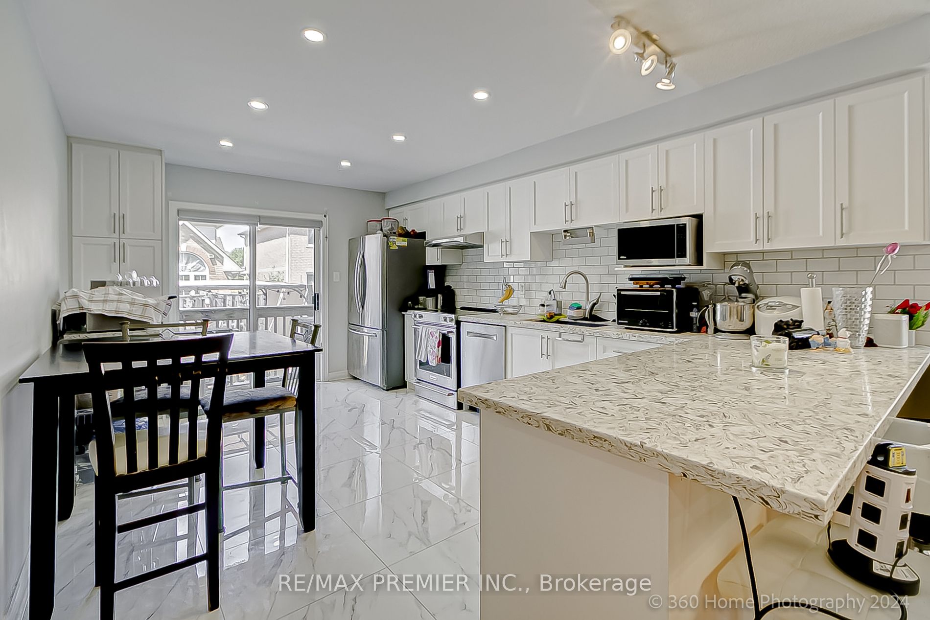 50 Sunny Glen Cres Property Photo 26