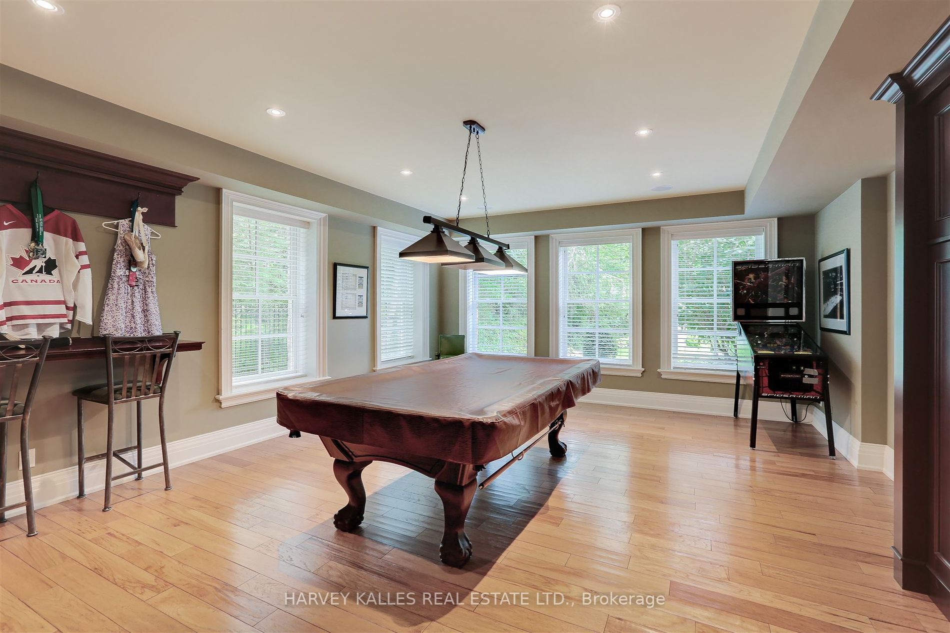 1199 Tecumseh Park Cres Property Photo 27