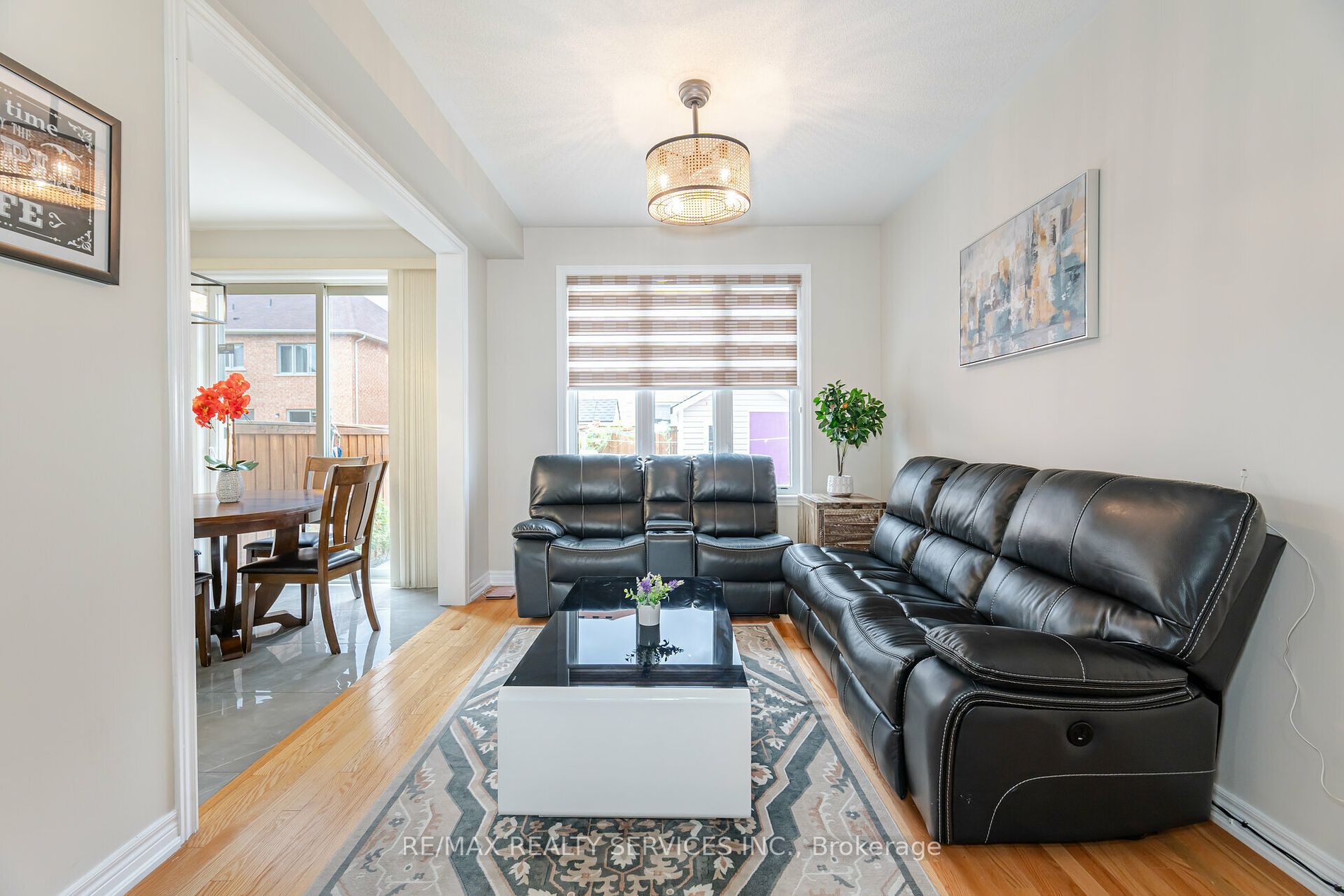 45 Buchanan Cres Property Photo 2