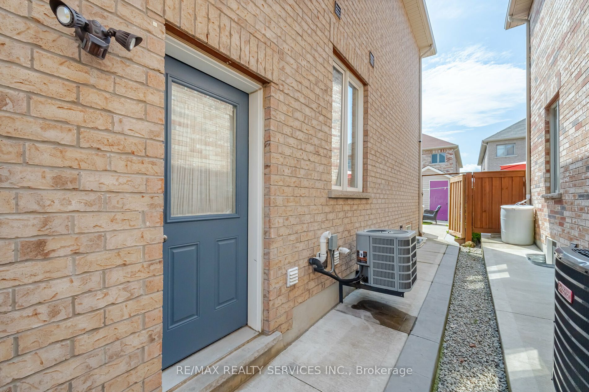 45 Buchanan Cres Property Photo 31