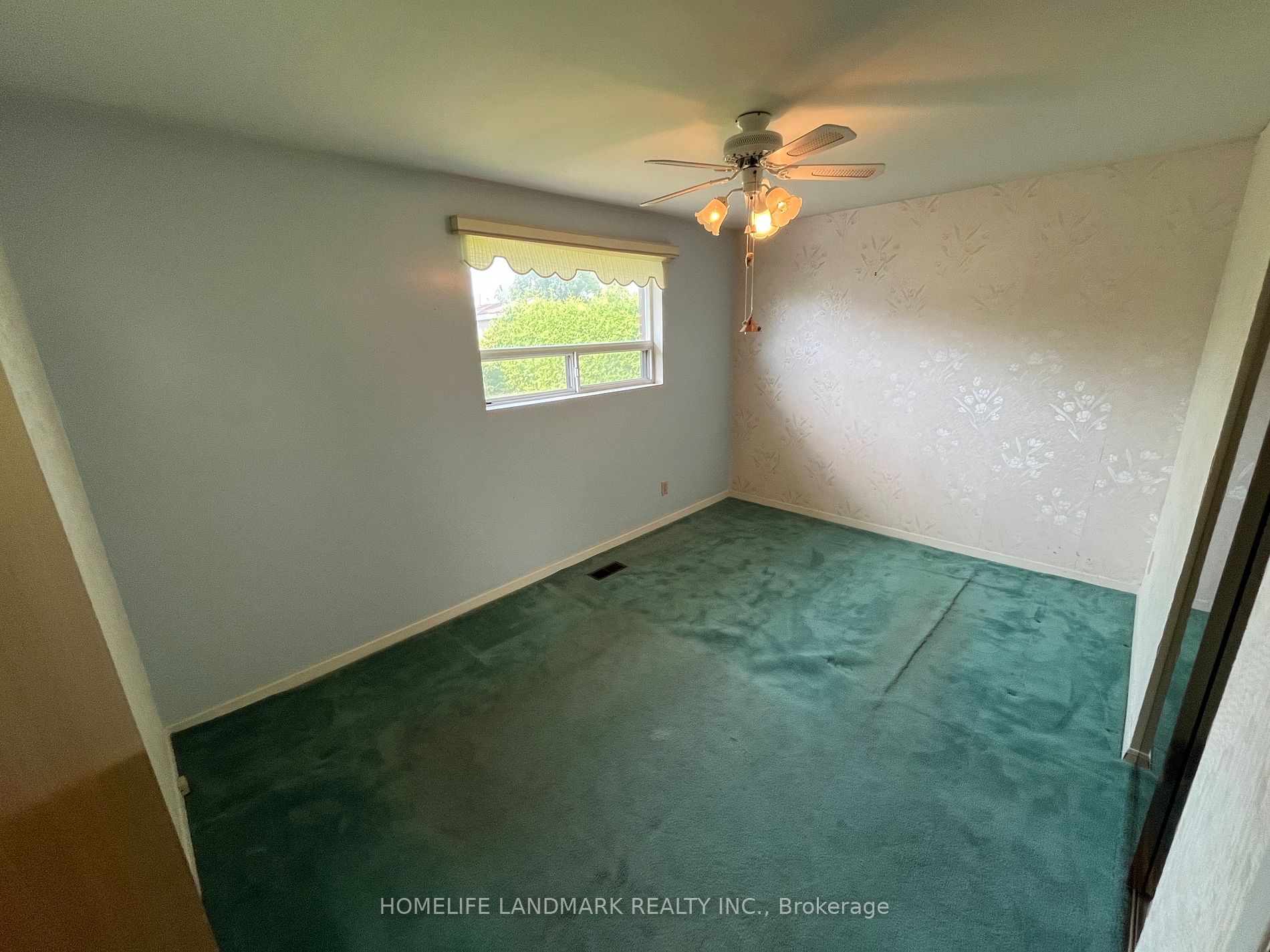 39 Langfield Cres Property Photo 2
