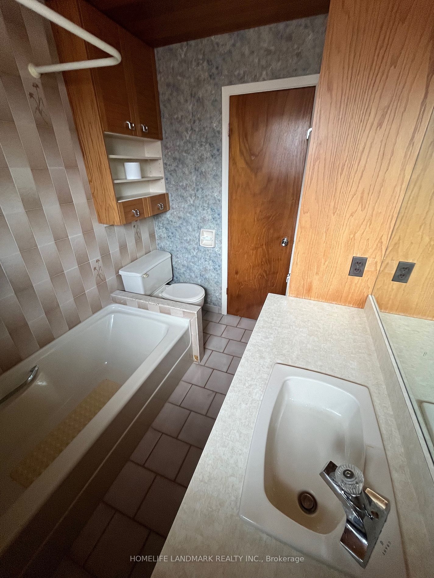 39 Langfield Cres Property Photo 28