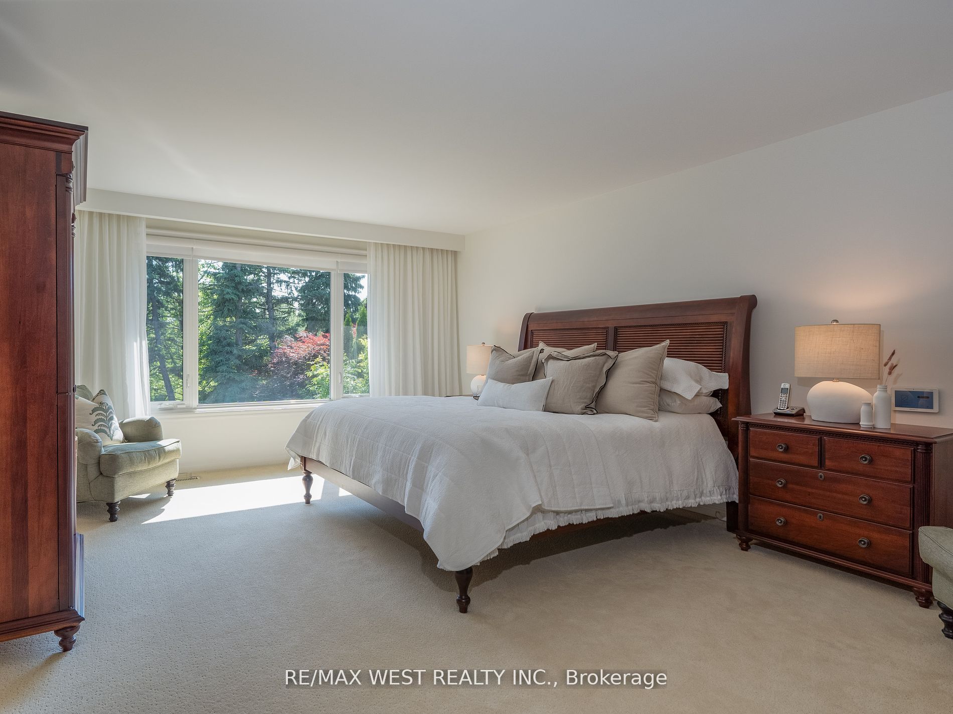 57 Edenvale Cres Property Photo 10