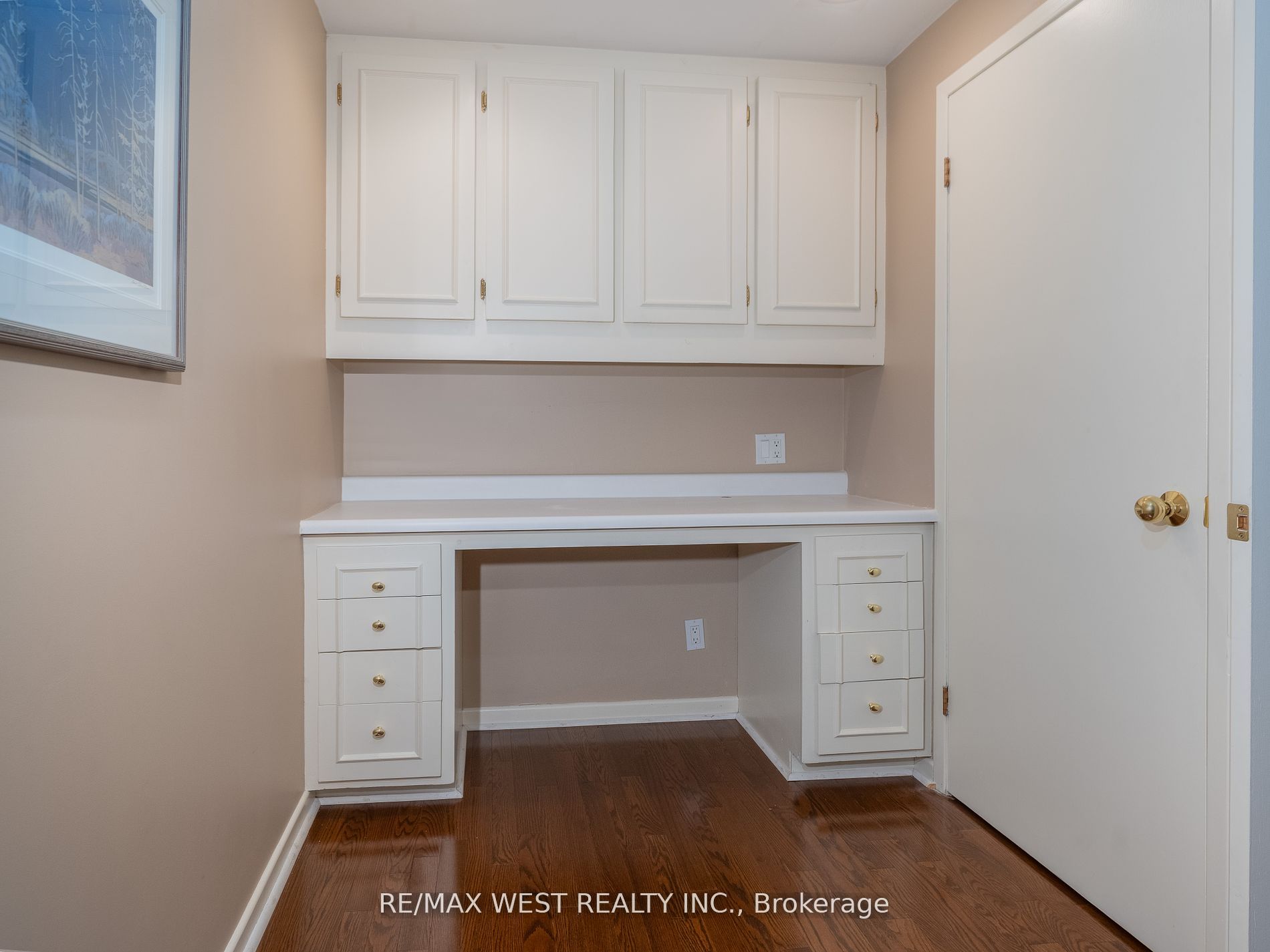 57 Edenvale Cres Property Photo 18