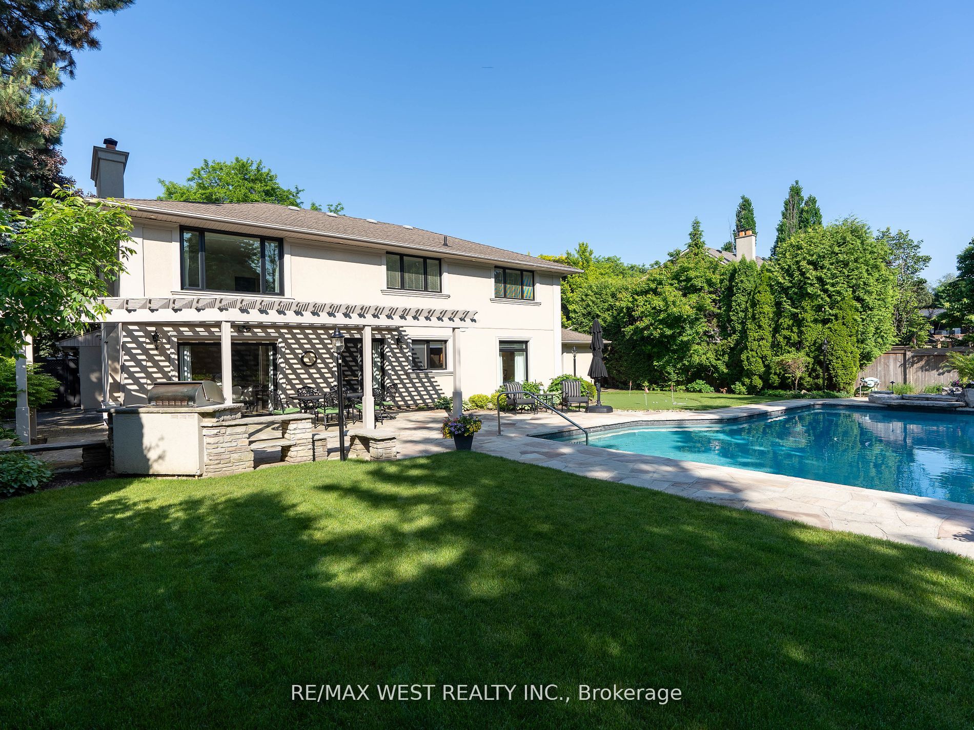 57 Edenvale Cres Property Photo 26