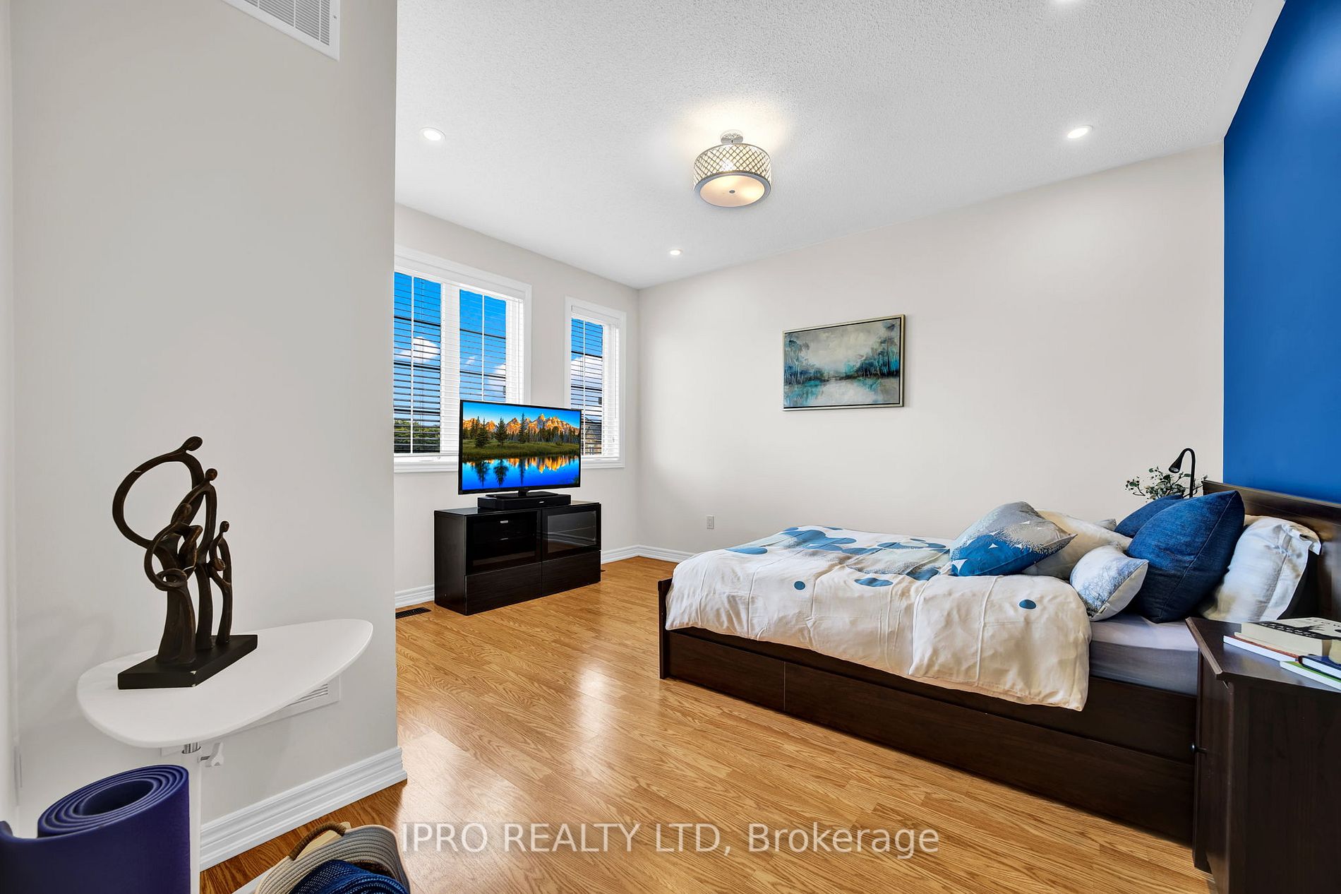46 Angelgate Rd Property Photo 16