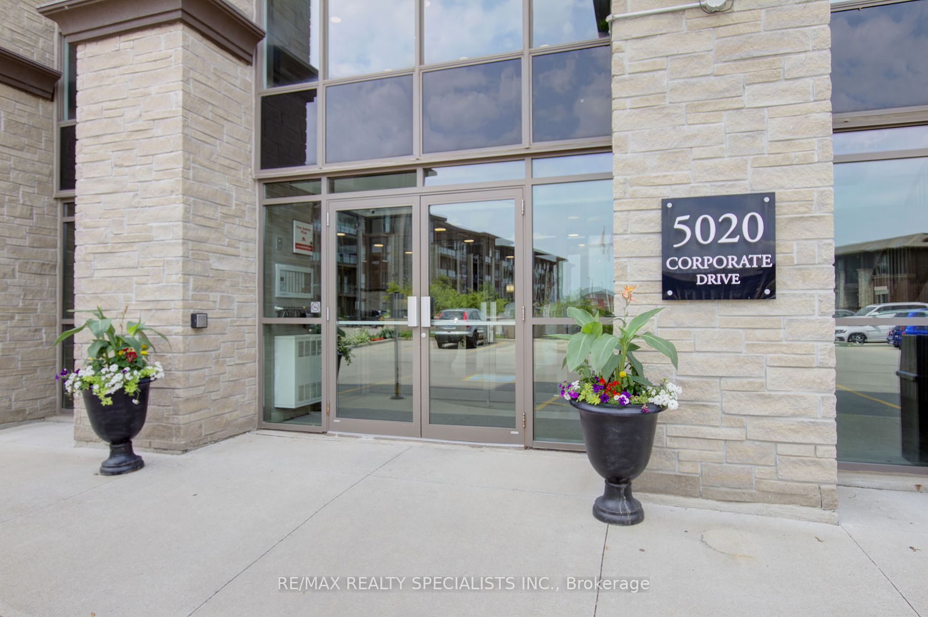 5020 Corporate Dr 10 Property Photo 23