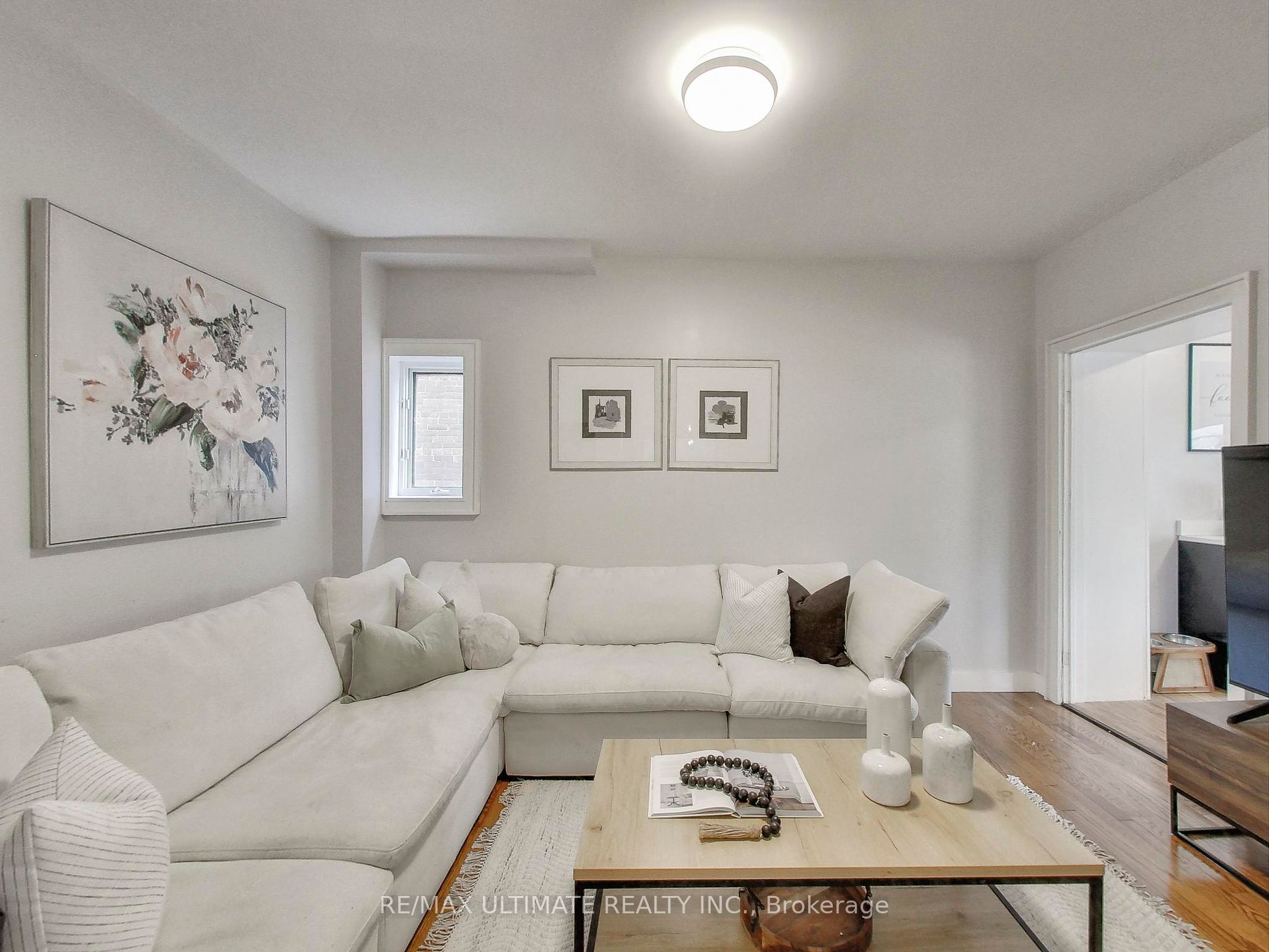 73 Clouston Ave Property Photo 8