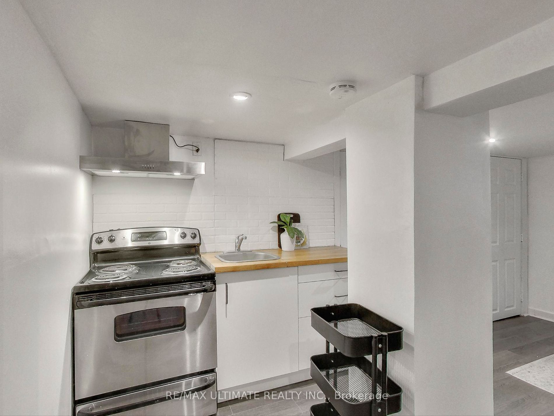 73 Clouston Ave Property Photo 31