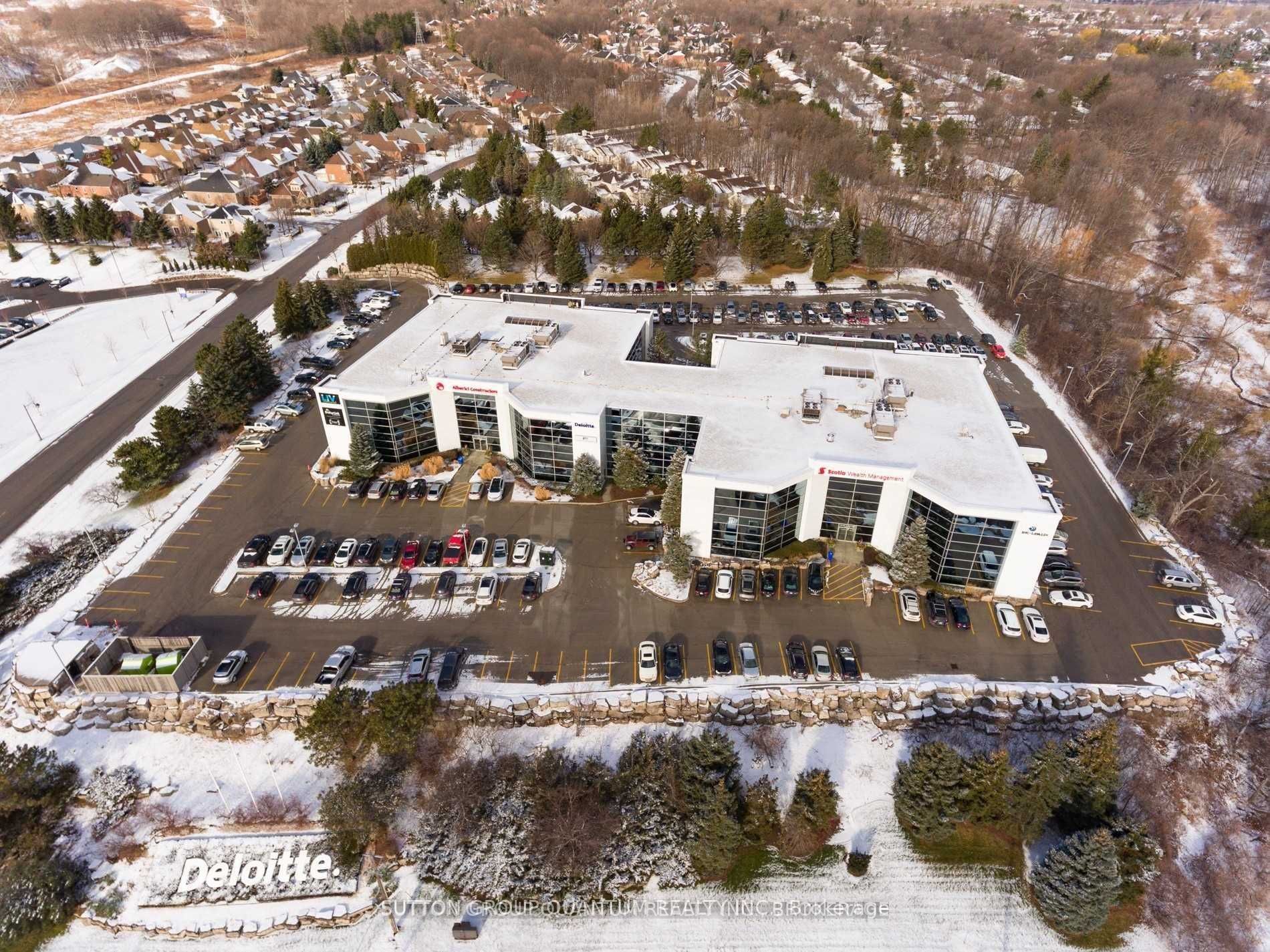 #300 - 1005 Skyview Drive Property Photo 2