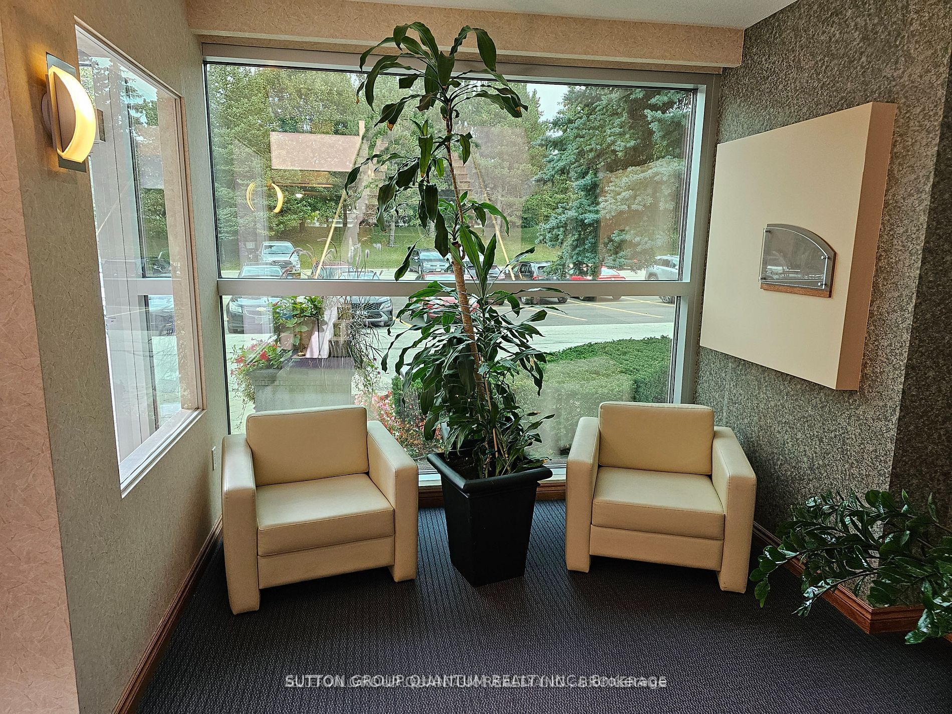 #300 - 1005 Skyview Drive Property Photo 27