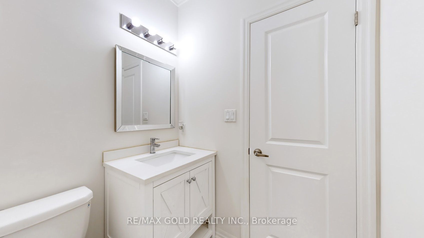 59 Merlin St Property Photo 6