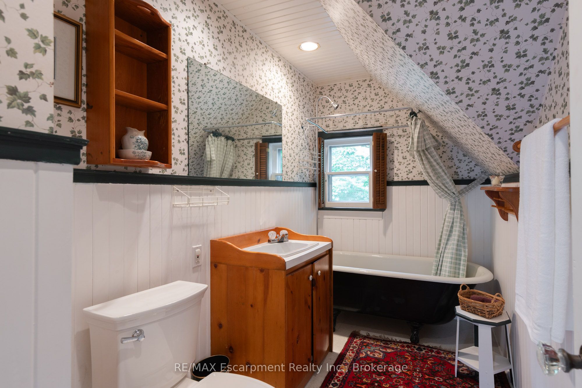 302 William Street Property Photo 14