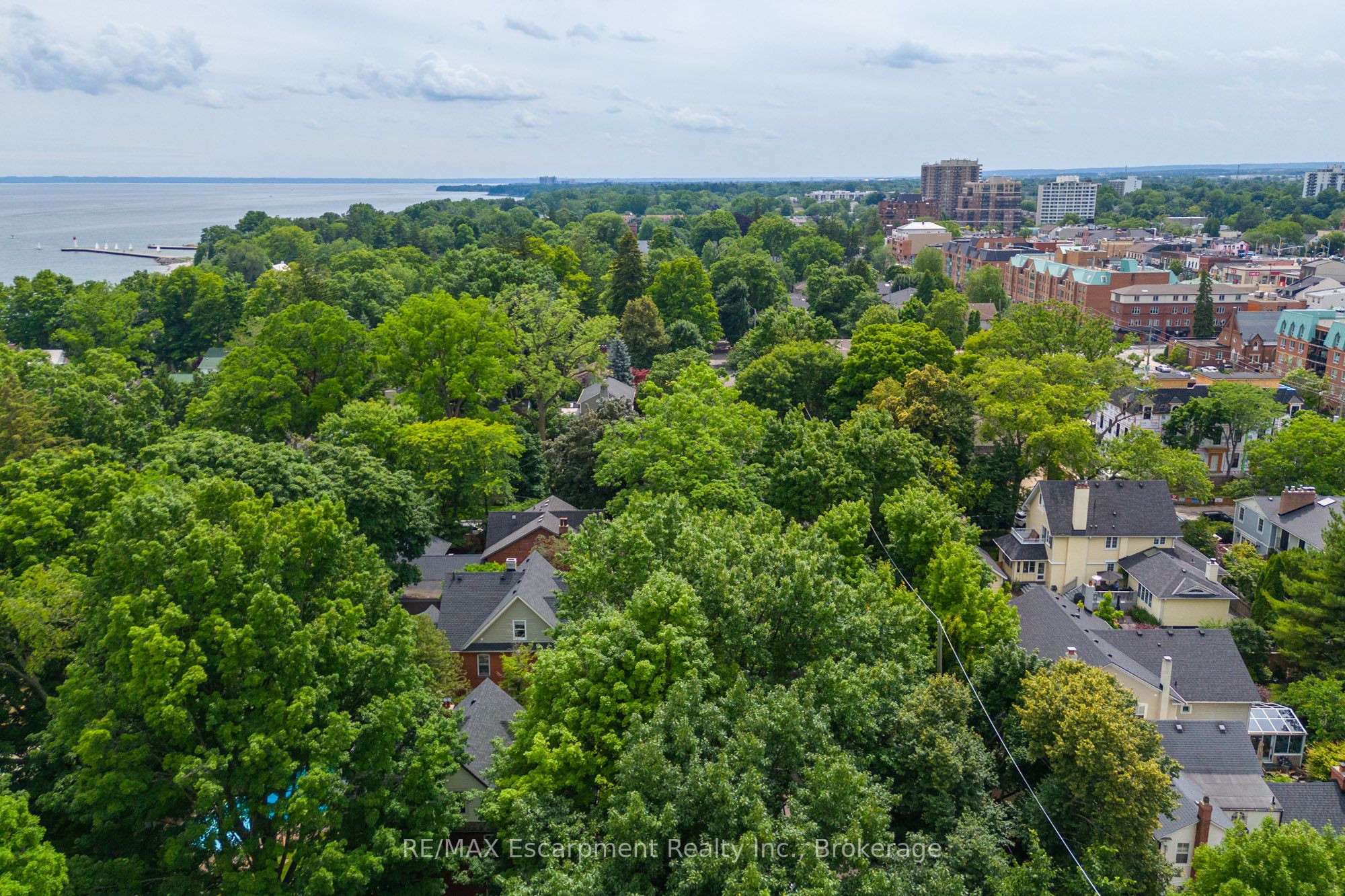 302 William Street Property Photo 24