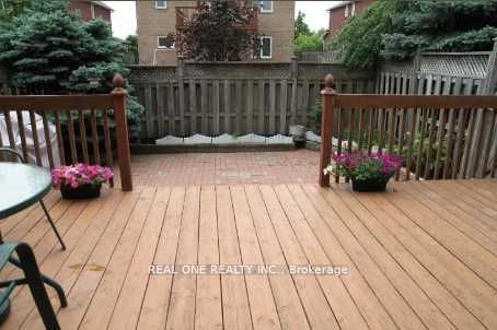 1235 Blackburn Dr Property Photo 9