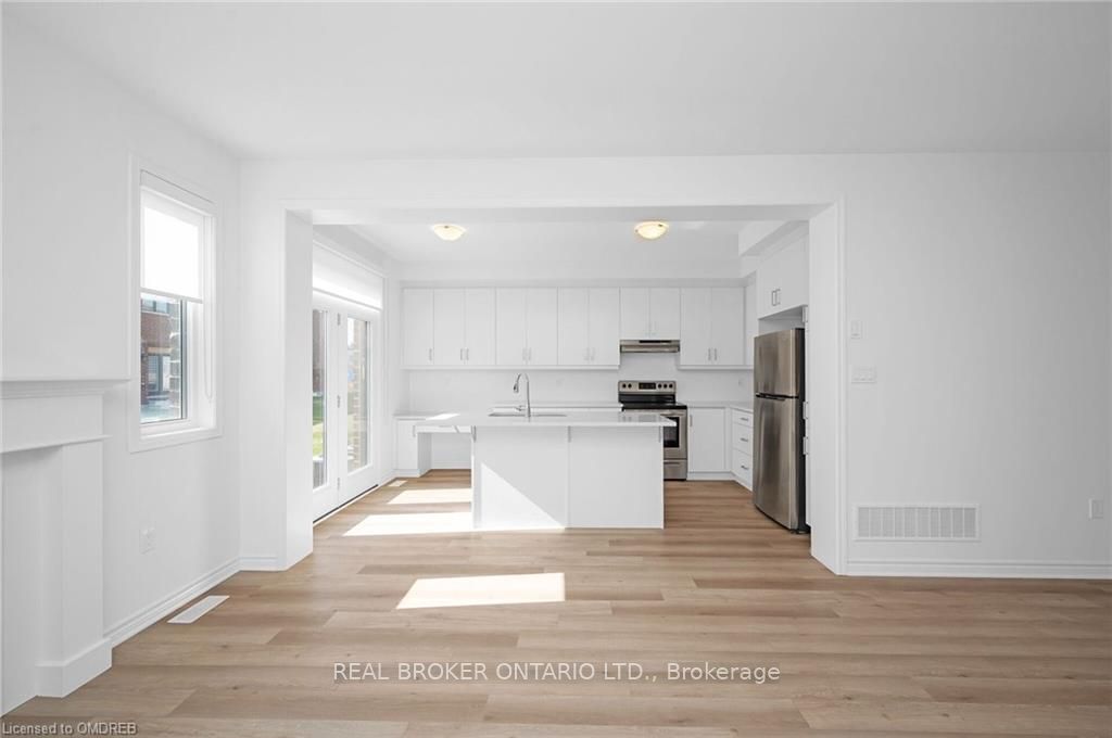 1200 Anson Gate Property Photo 3