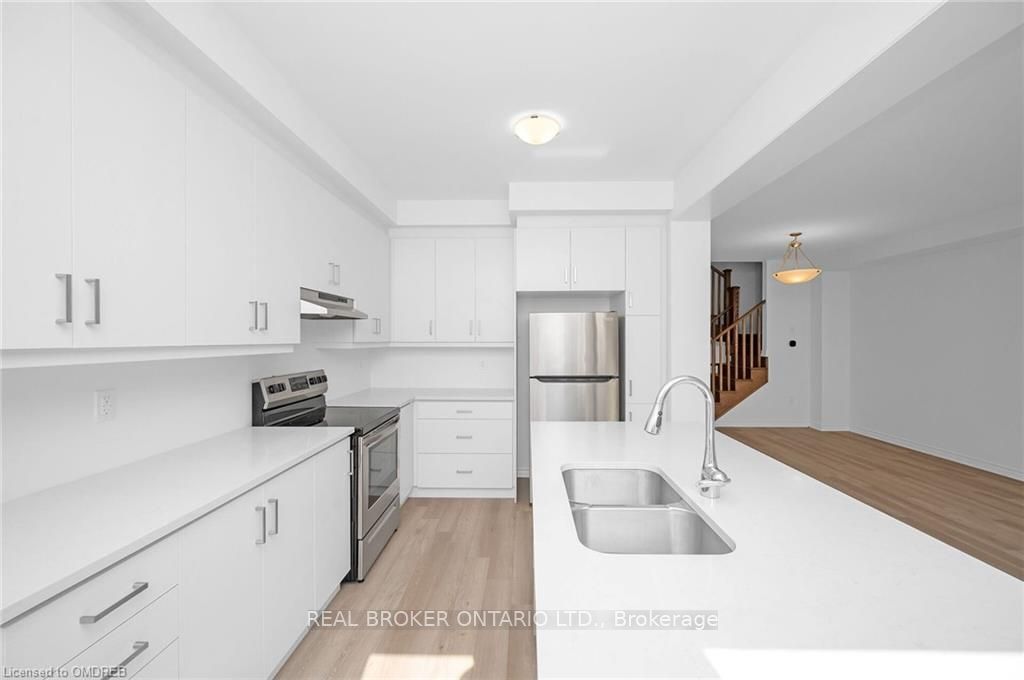 1200 Anson Gate Property Photo 9