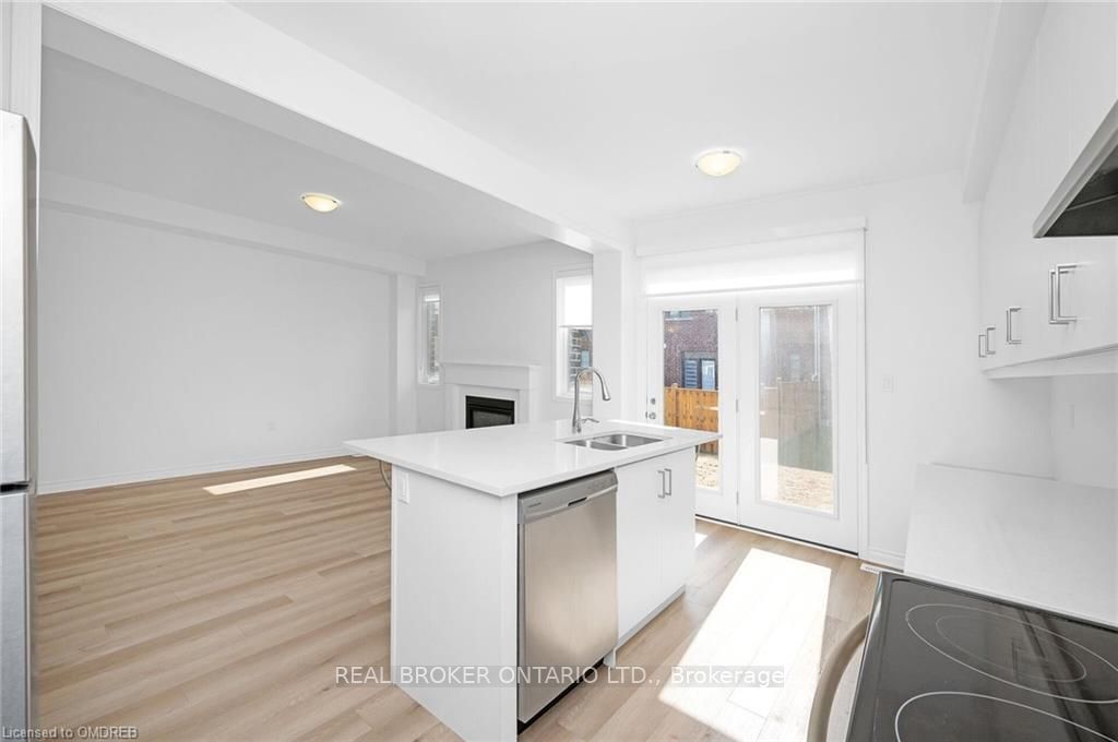 1200 Anson Gate Property Photo 10