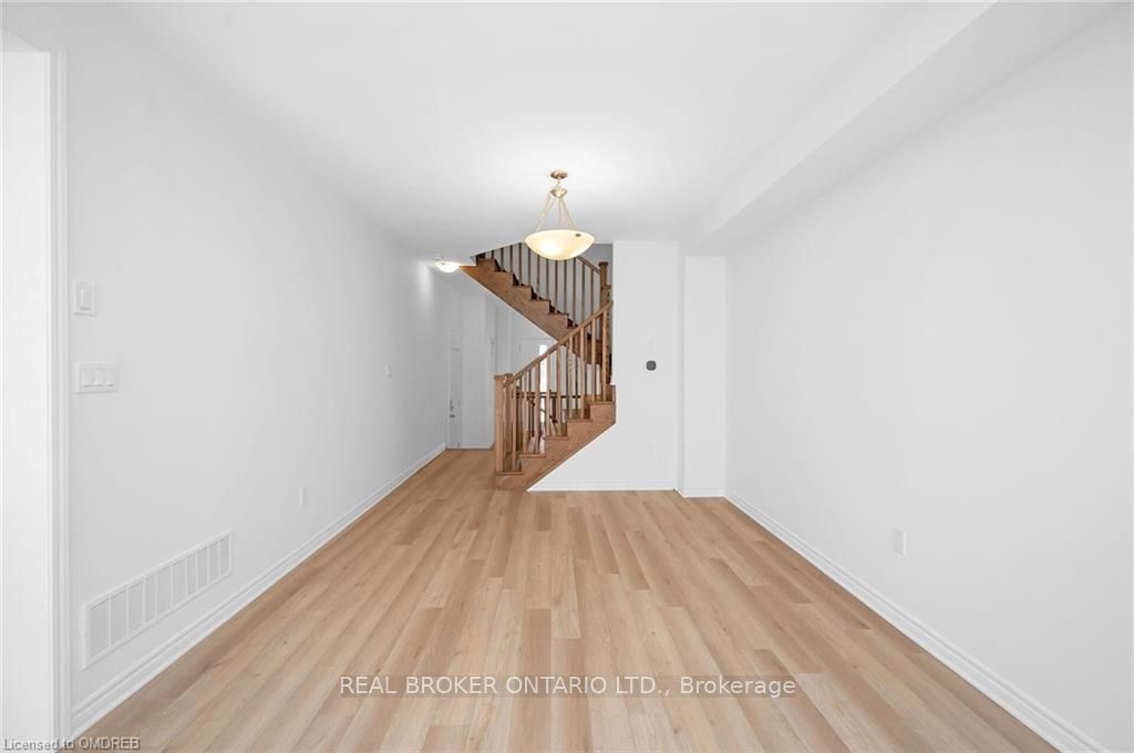 1200 Anson Gate Property Photo 11