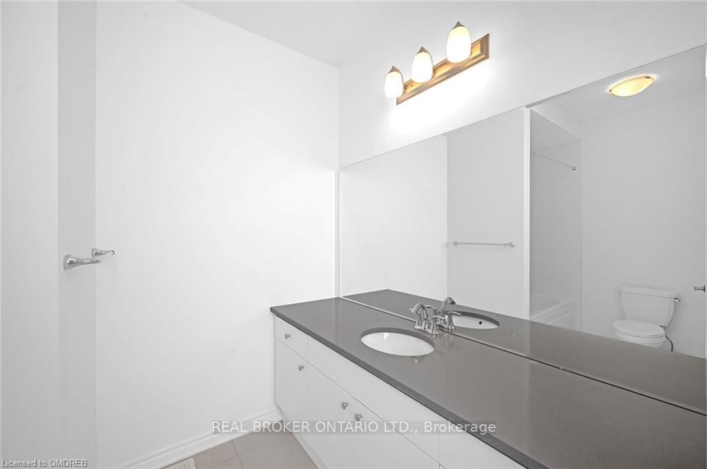 1200 Anson Gate Property Photo 24