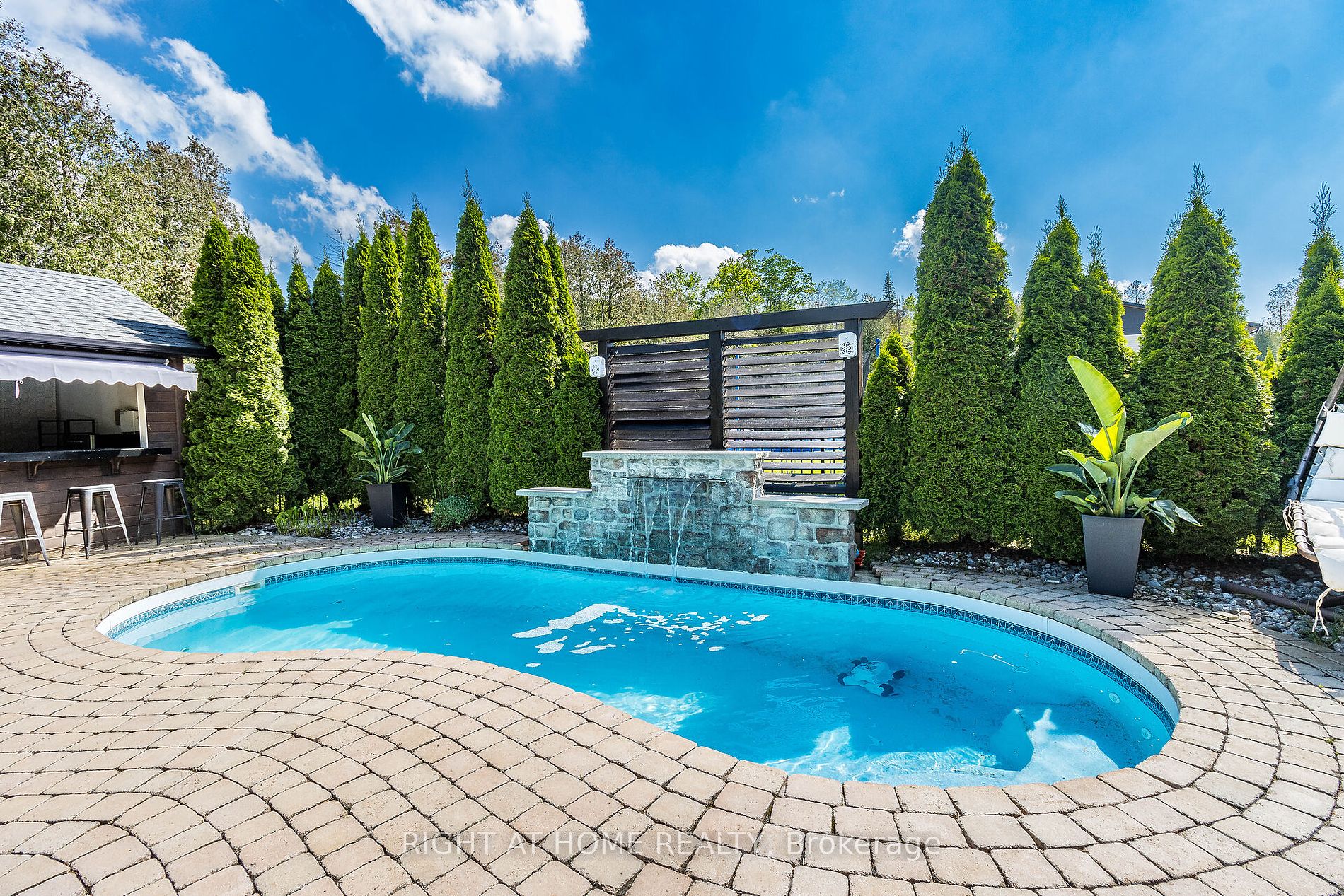 13640 Guelph Line Property Photo 22