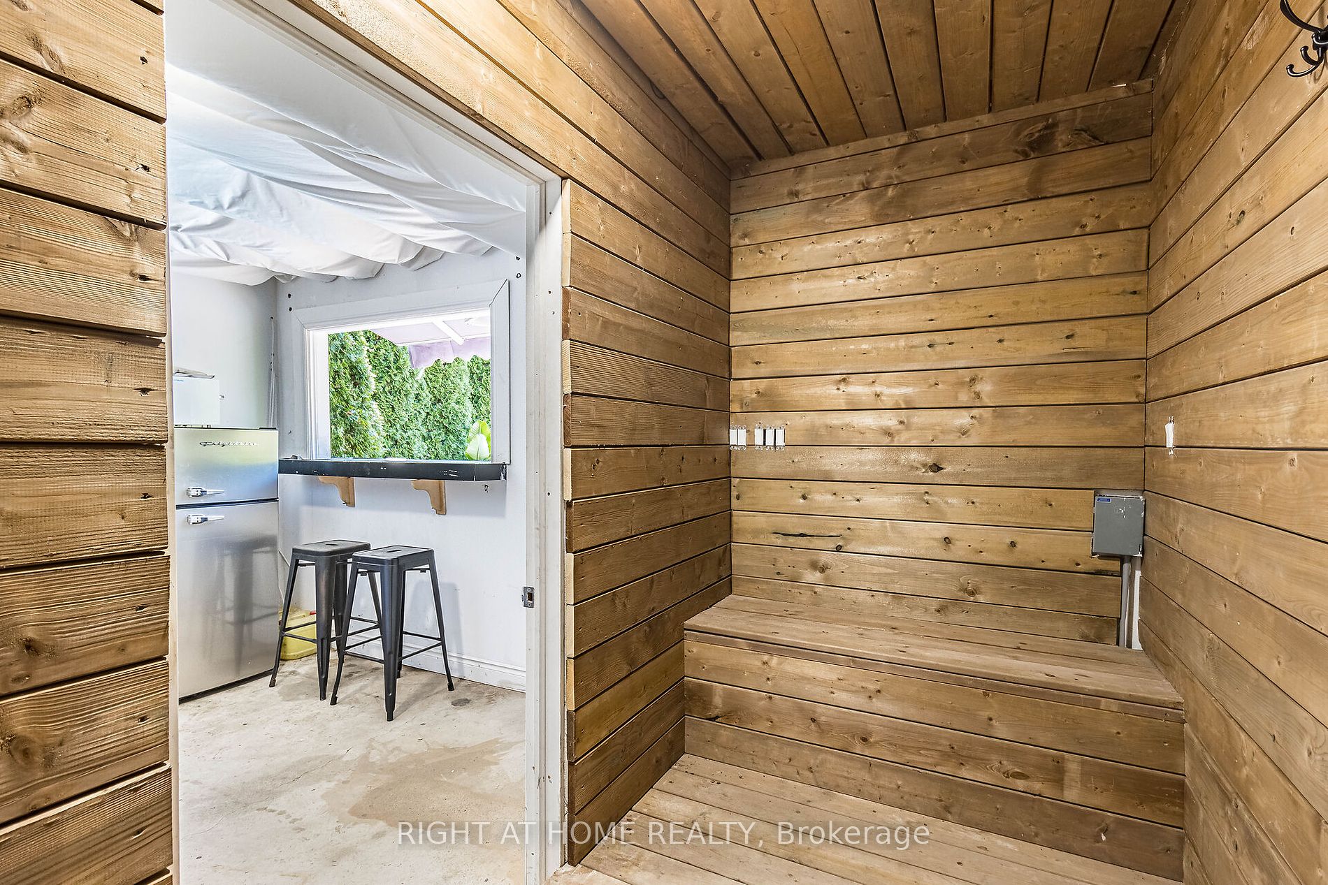 13640 Guelph Line Property Photo 24