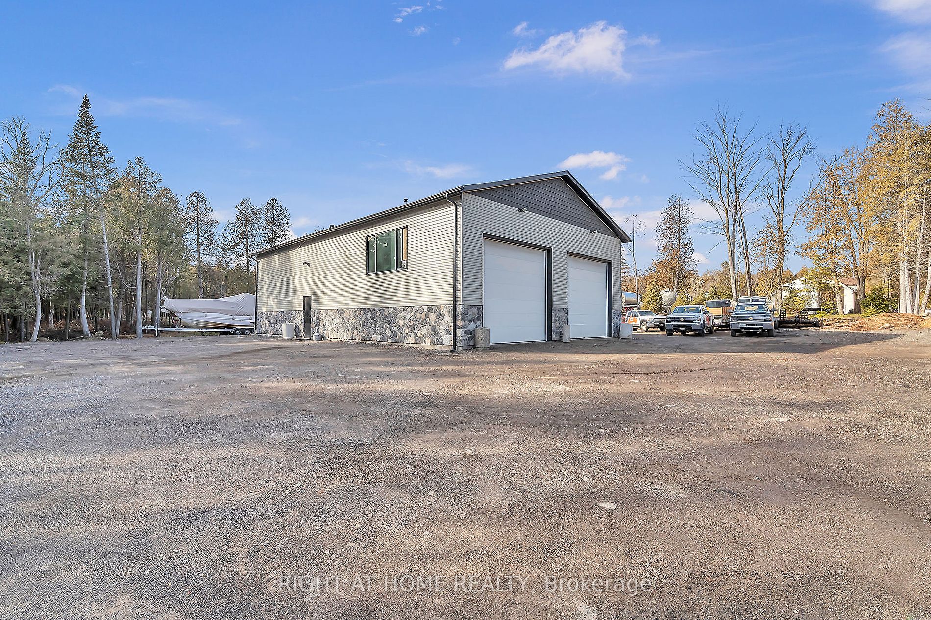 13640 Guelph Line Property Photo 28