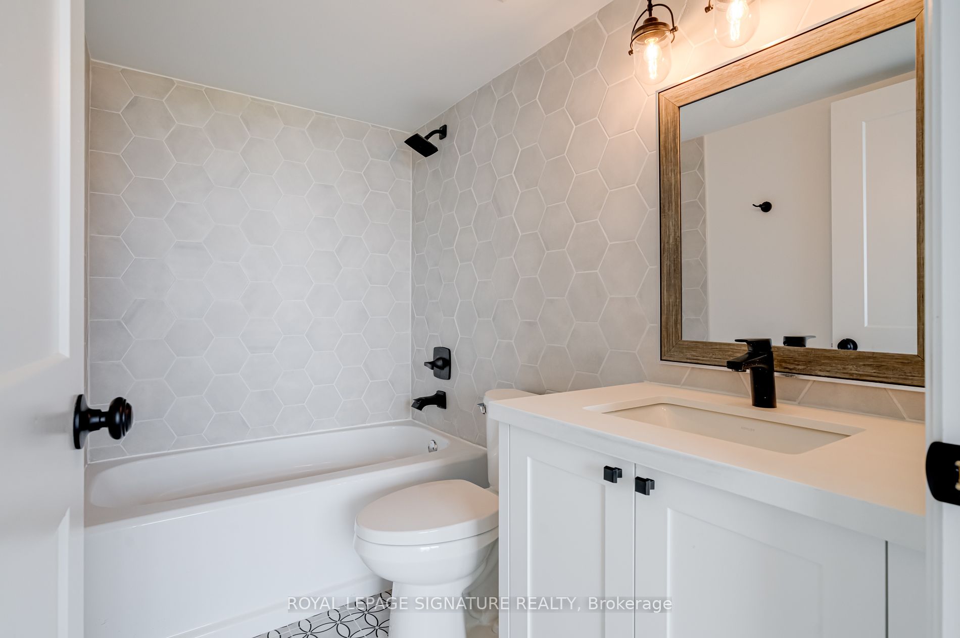 2365 Central Park Dr 11 Property Photo 7