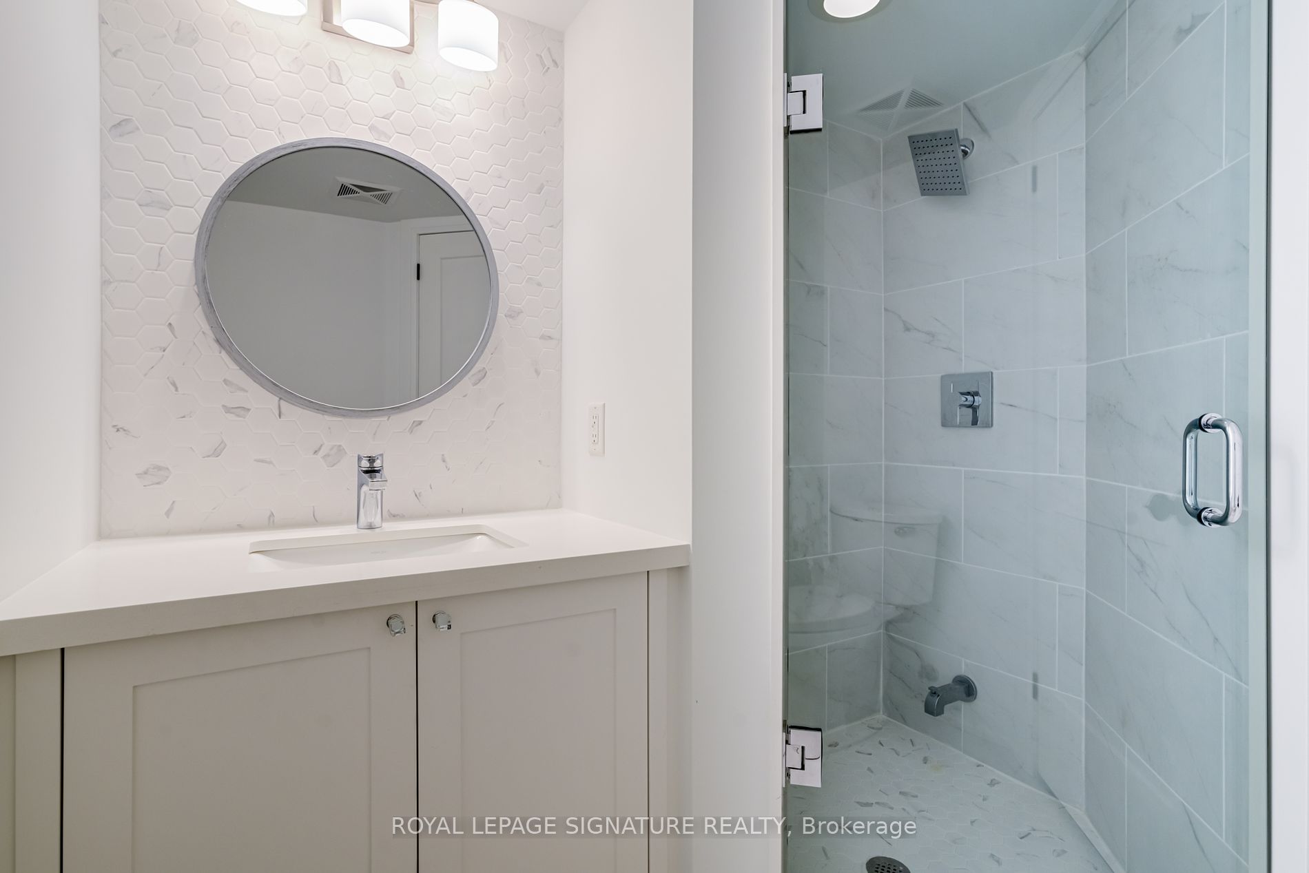 2365 Central Park Dr 11 Property Photo 9