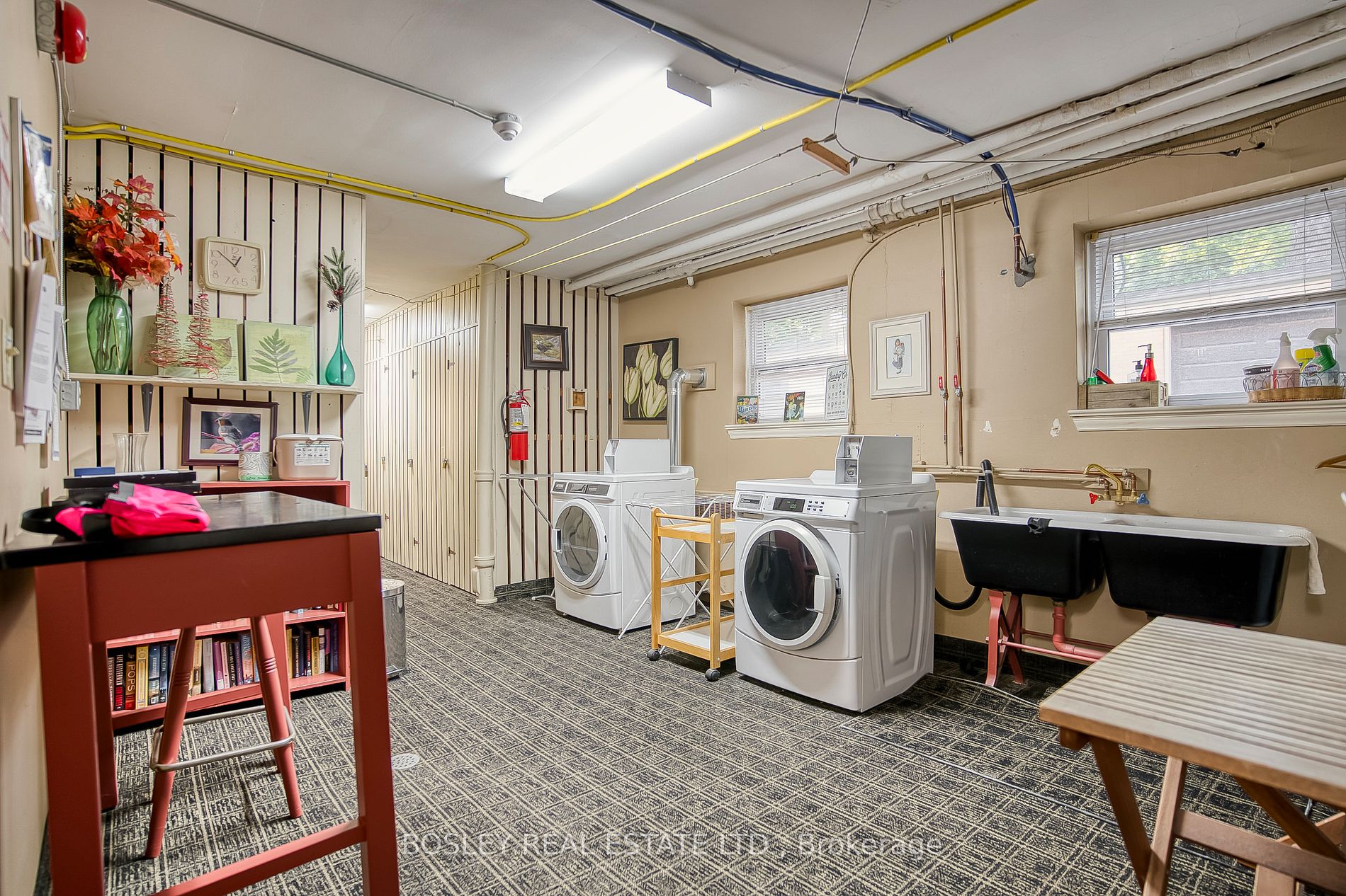 288 Reynolds St 16 Property Photo 24