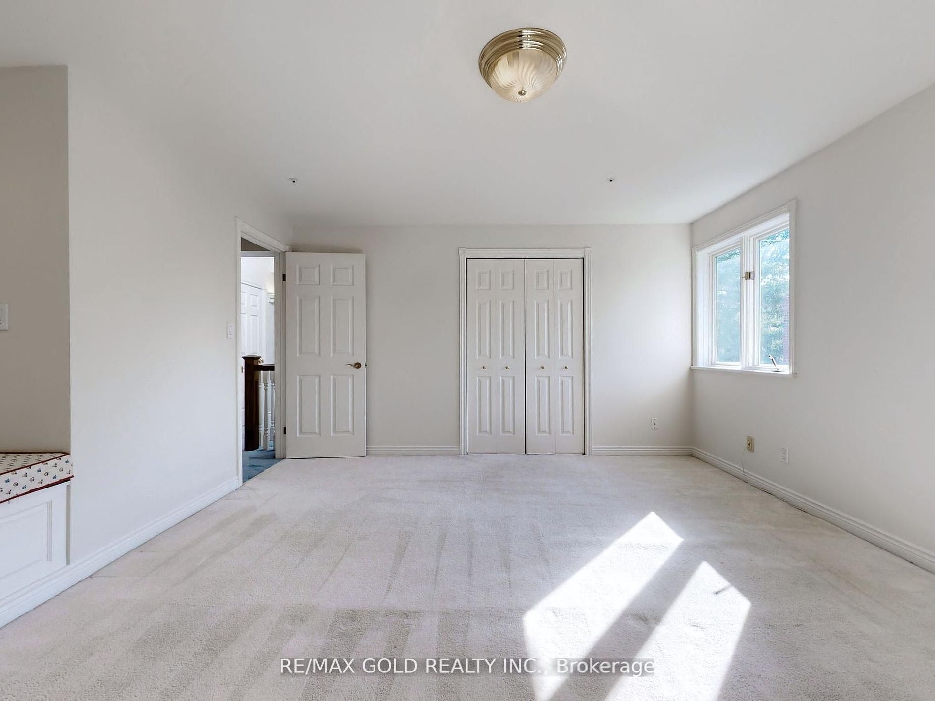 1445 Applewood Rd Property Photo 20