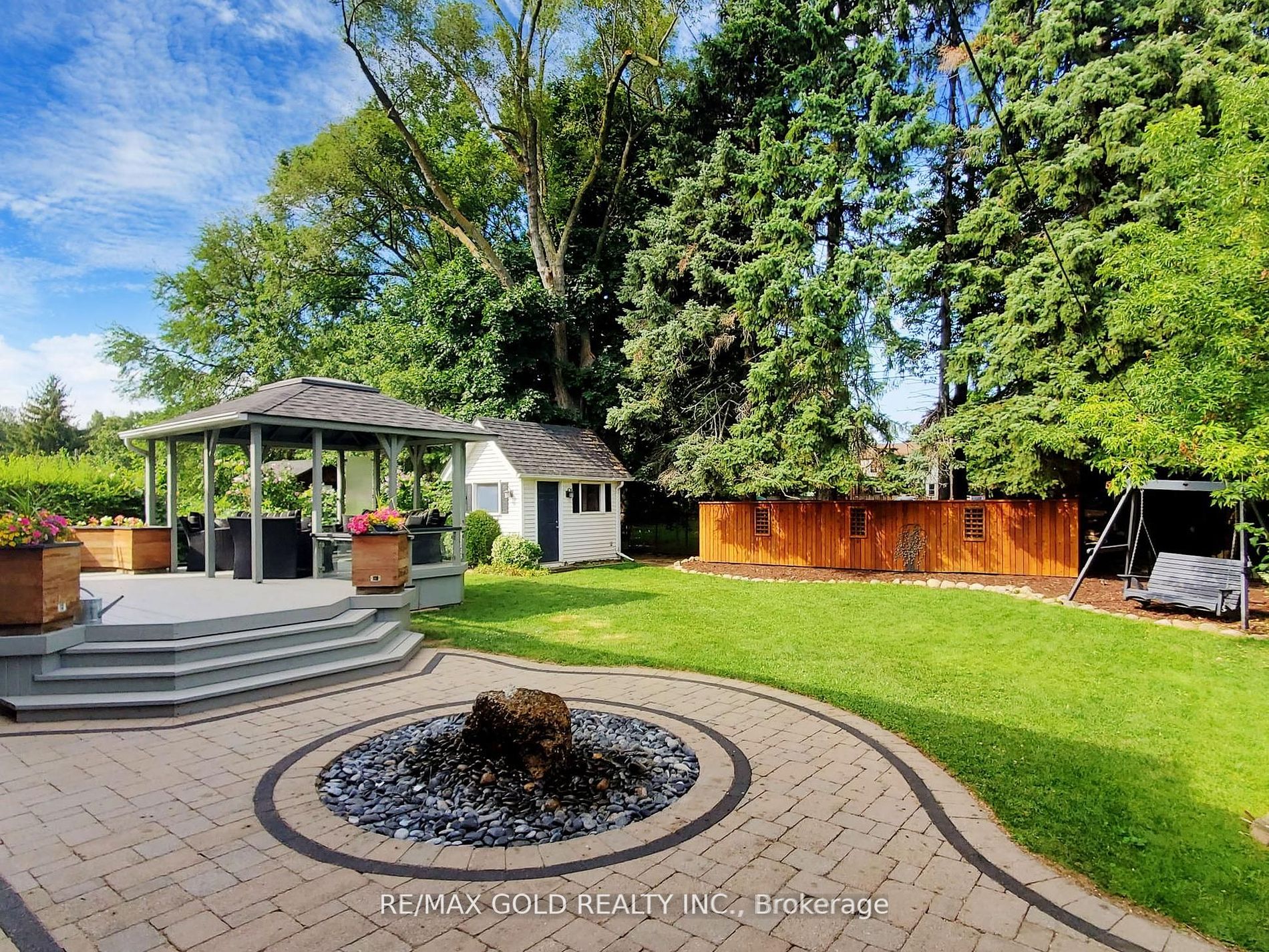 1445 Applewood Rd Property Photo 31